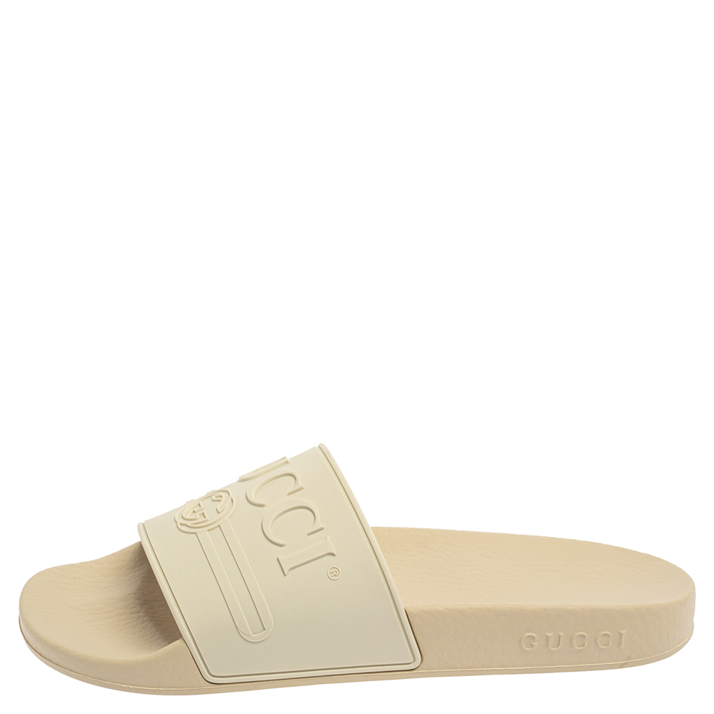 

Gucci Off White Rubber Pursuit Logo Embossed Pool Slide Size