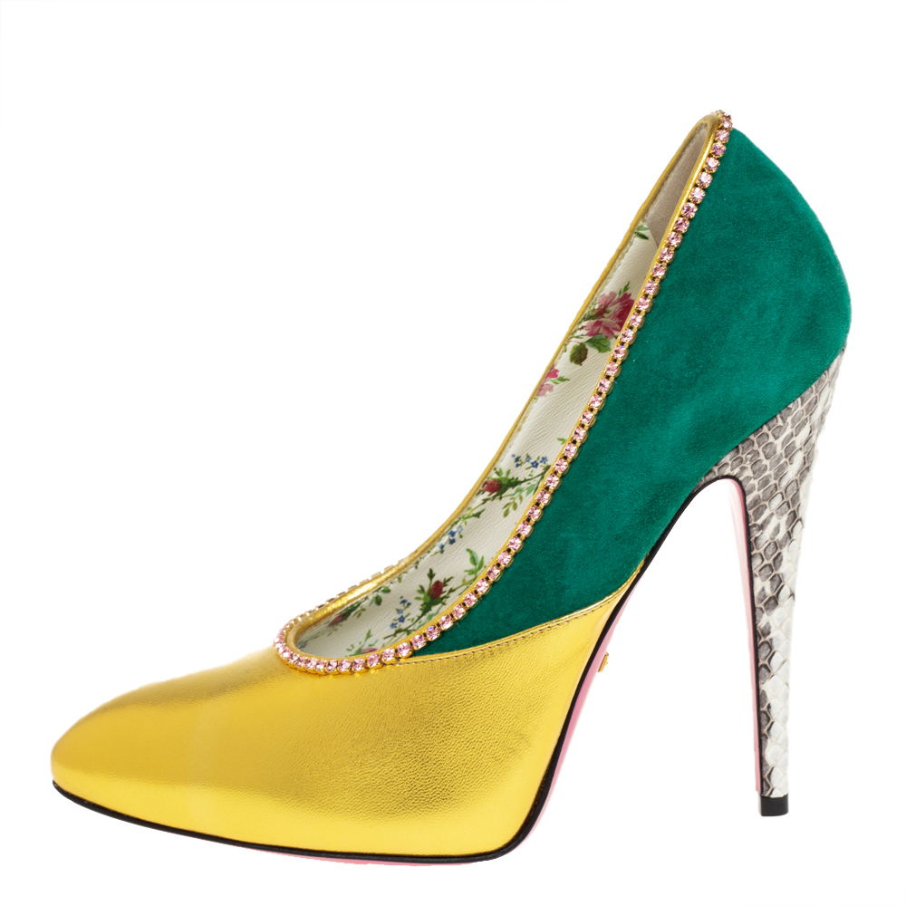 

Gucci Gold/ Green Suede And Leather Crystal Embellished Pumps Size