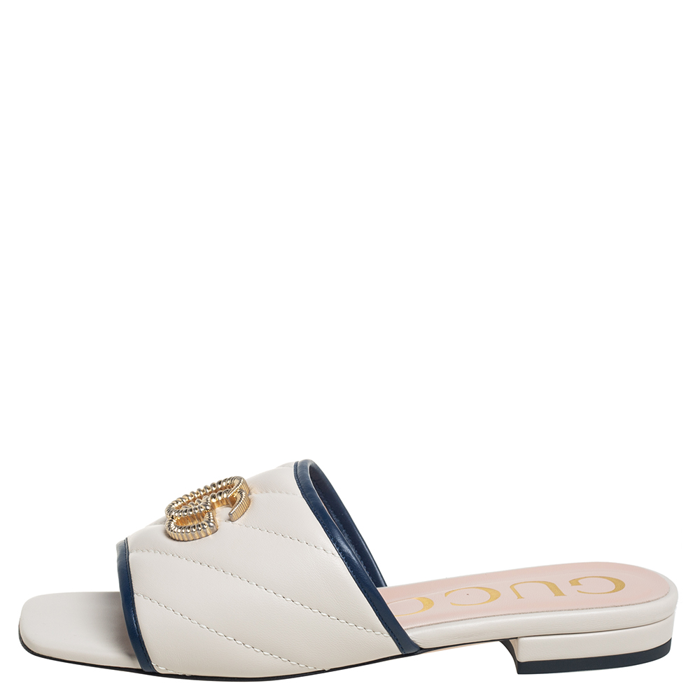 

Gucci White Quilted Leather GG Flat Slides Size