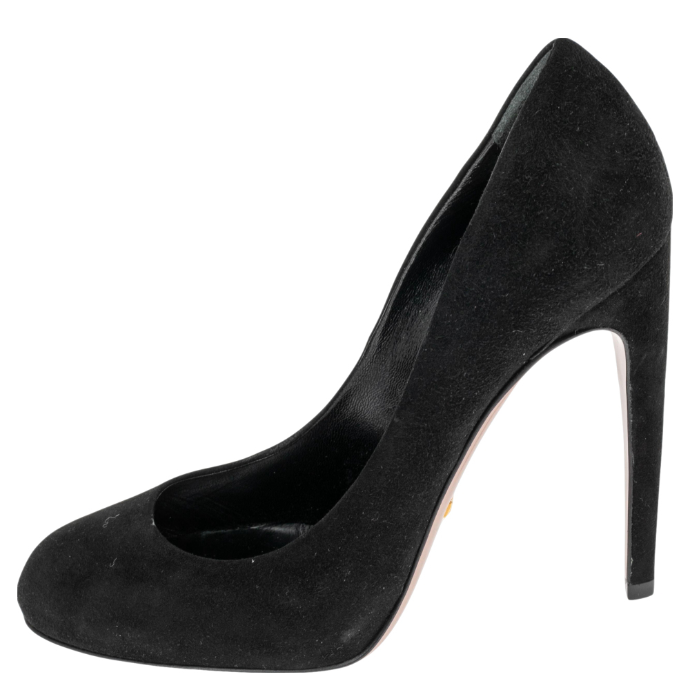 

Gucci Black Suede Round Toe Pumps Size
