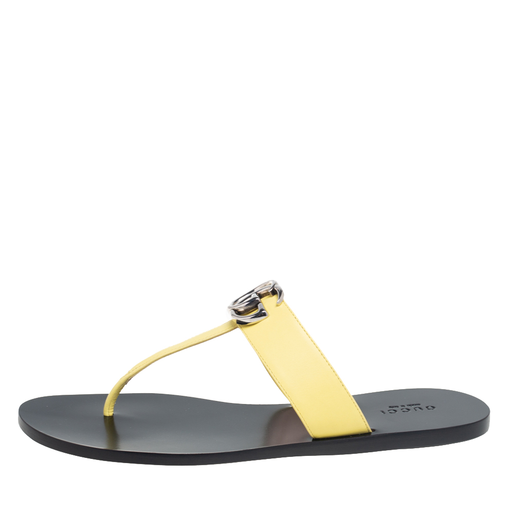 

Gucci Yellow Leather GG Marmont Thong Flat Sandals Size