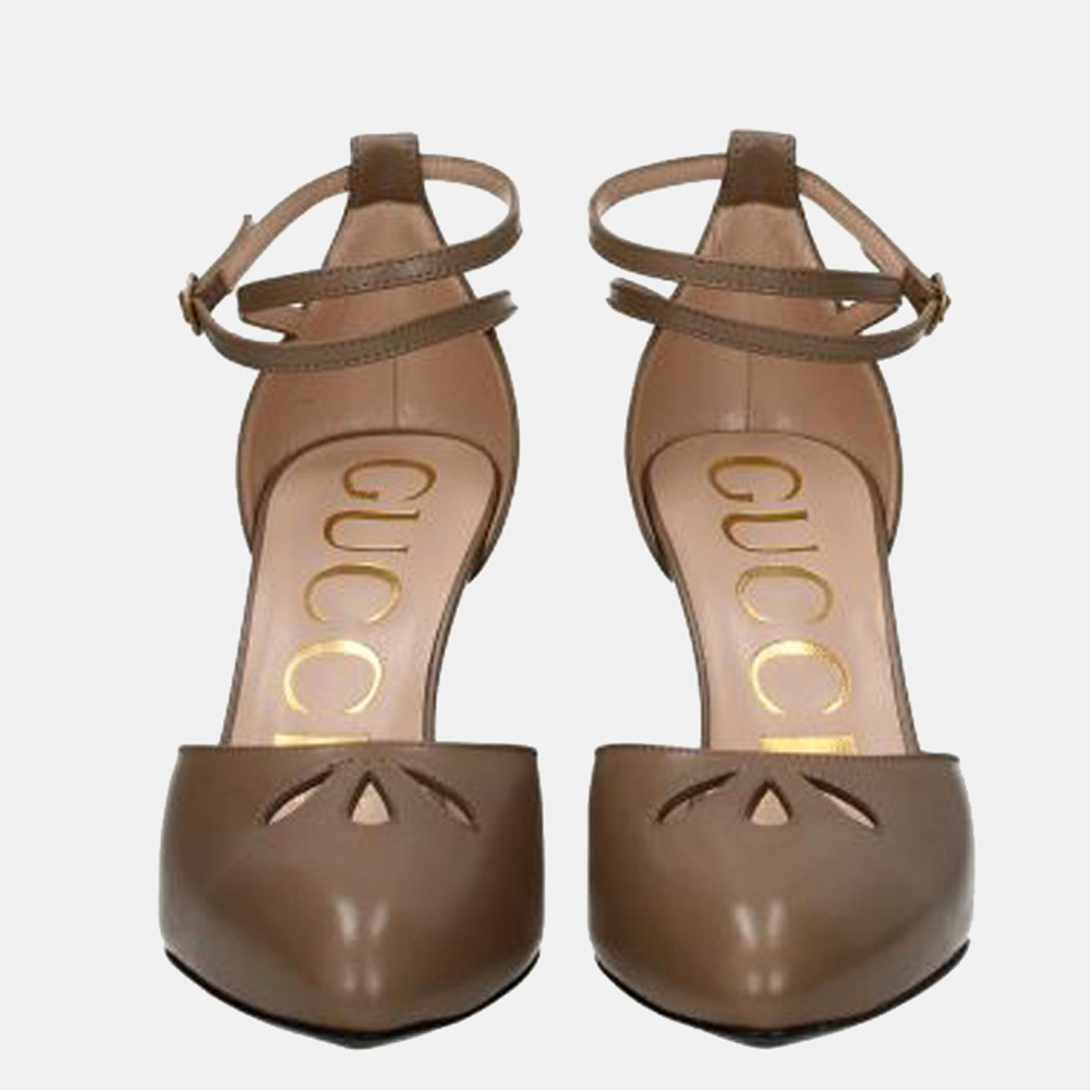 

Gucci Beige Leather Sandals Size US 7.5