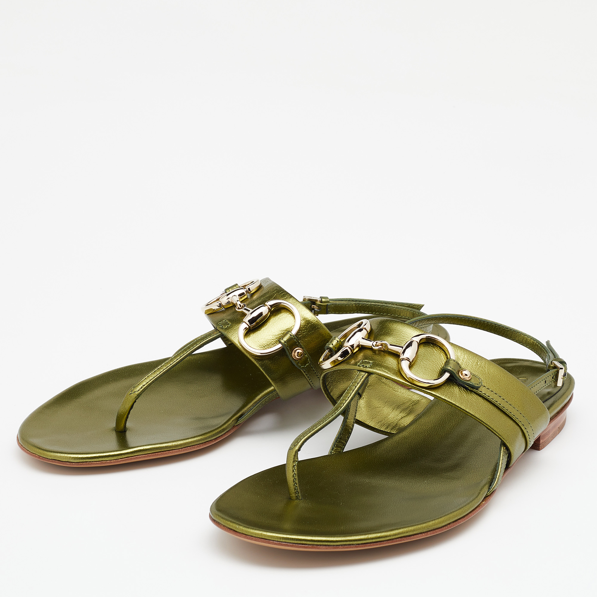 

Gucci Metallic Green Leather Horsebit Thong Sandals Size