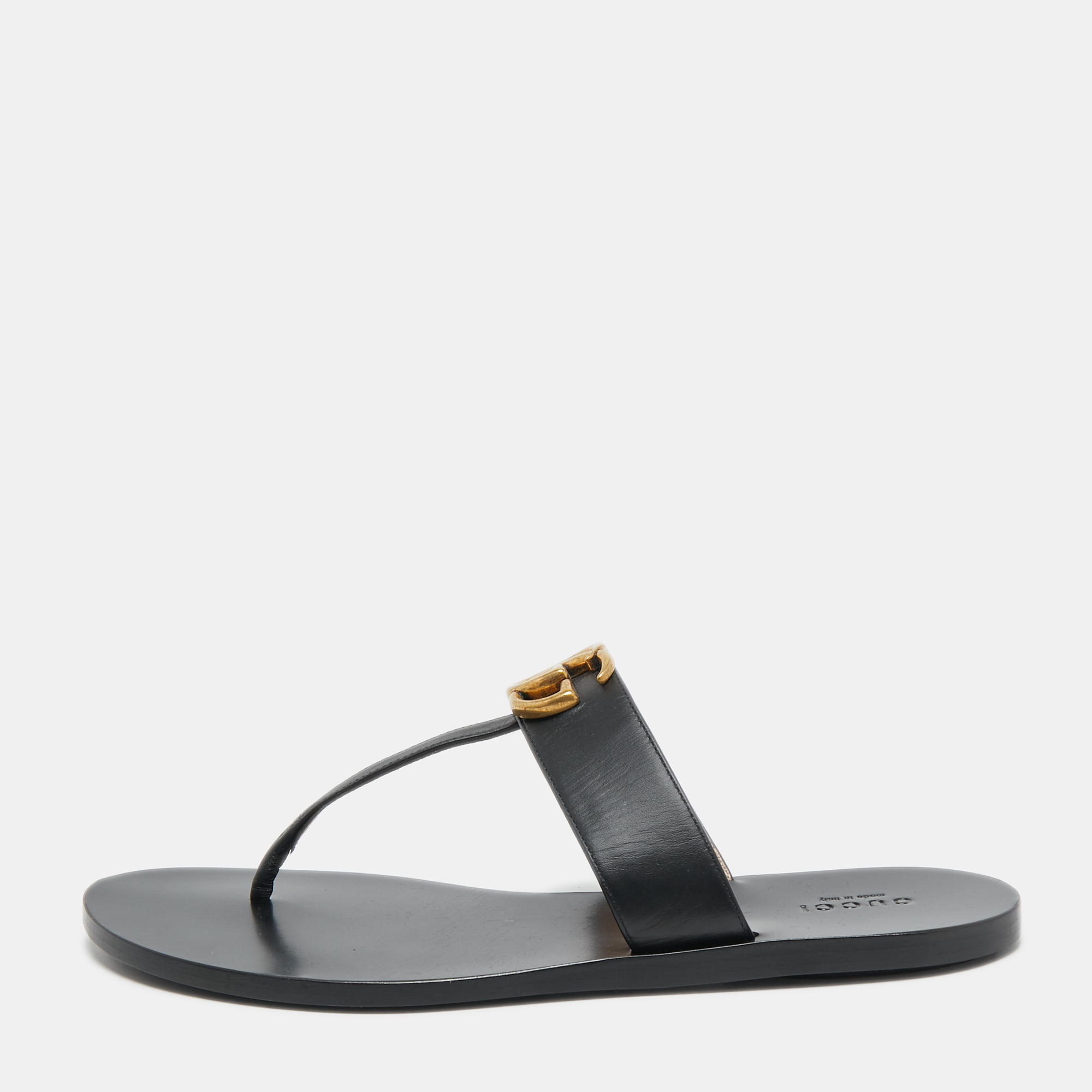 مملوكة مسبقًا Gucci Black Leather GG Marmont Thong Flats Size 38.5
