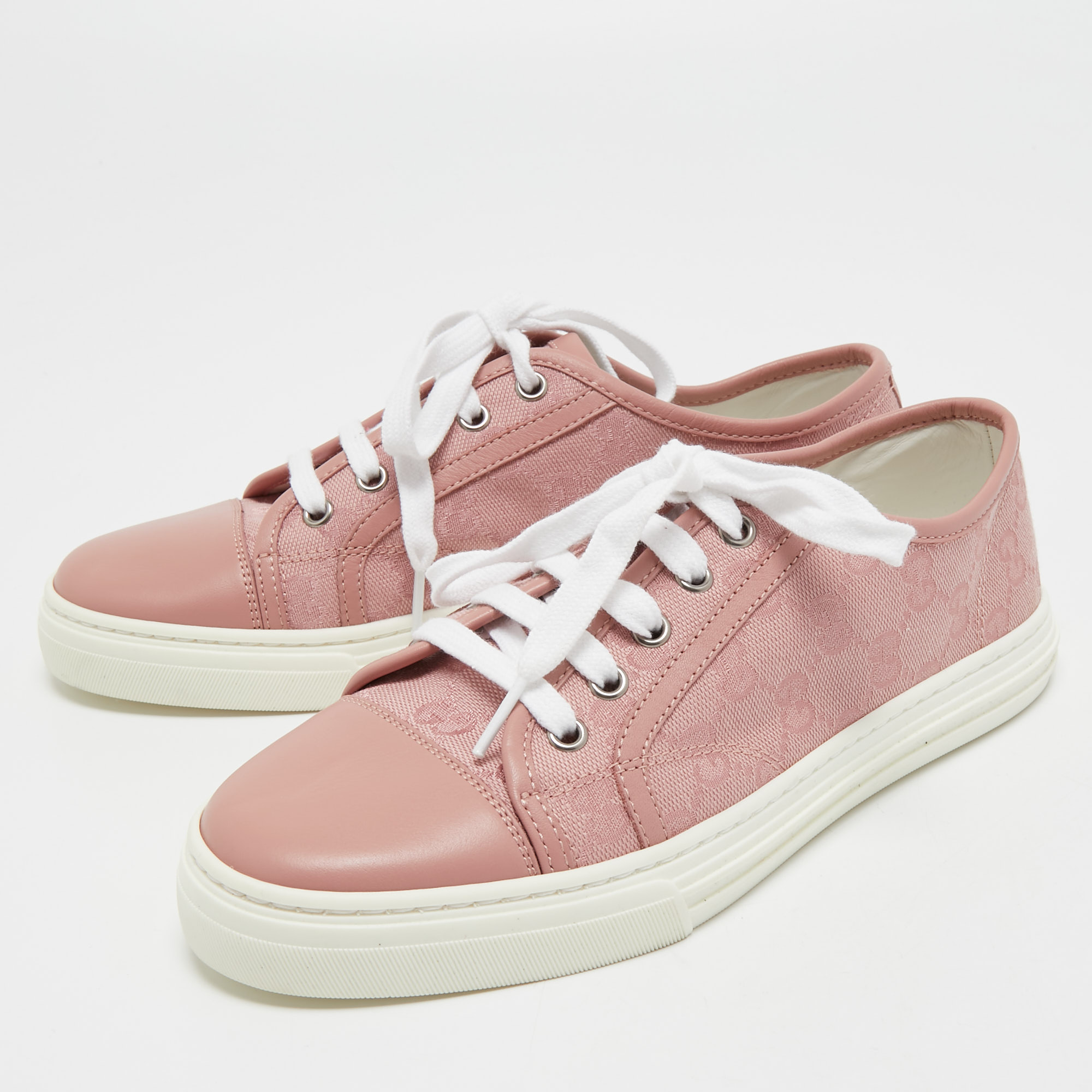 

Gucci Pink GG Canvas and Leather Cap Toe Low Top Sneakers Size