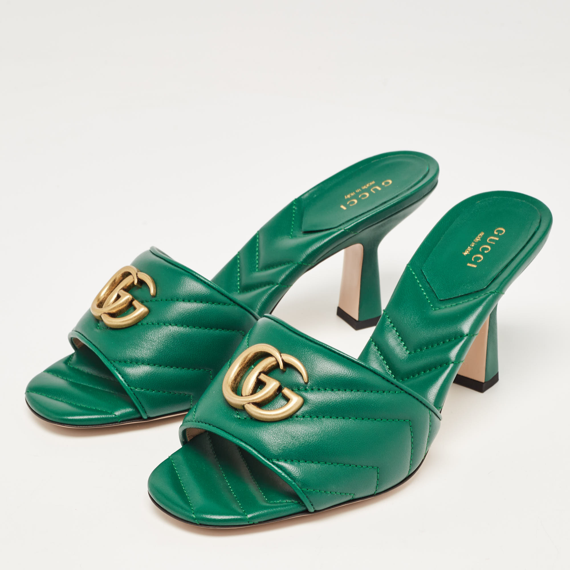 

Gucci Green Matelassé Leather Double G Slide Sandals Size