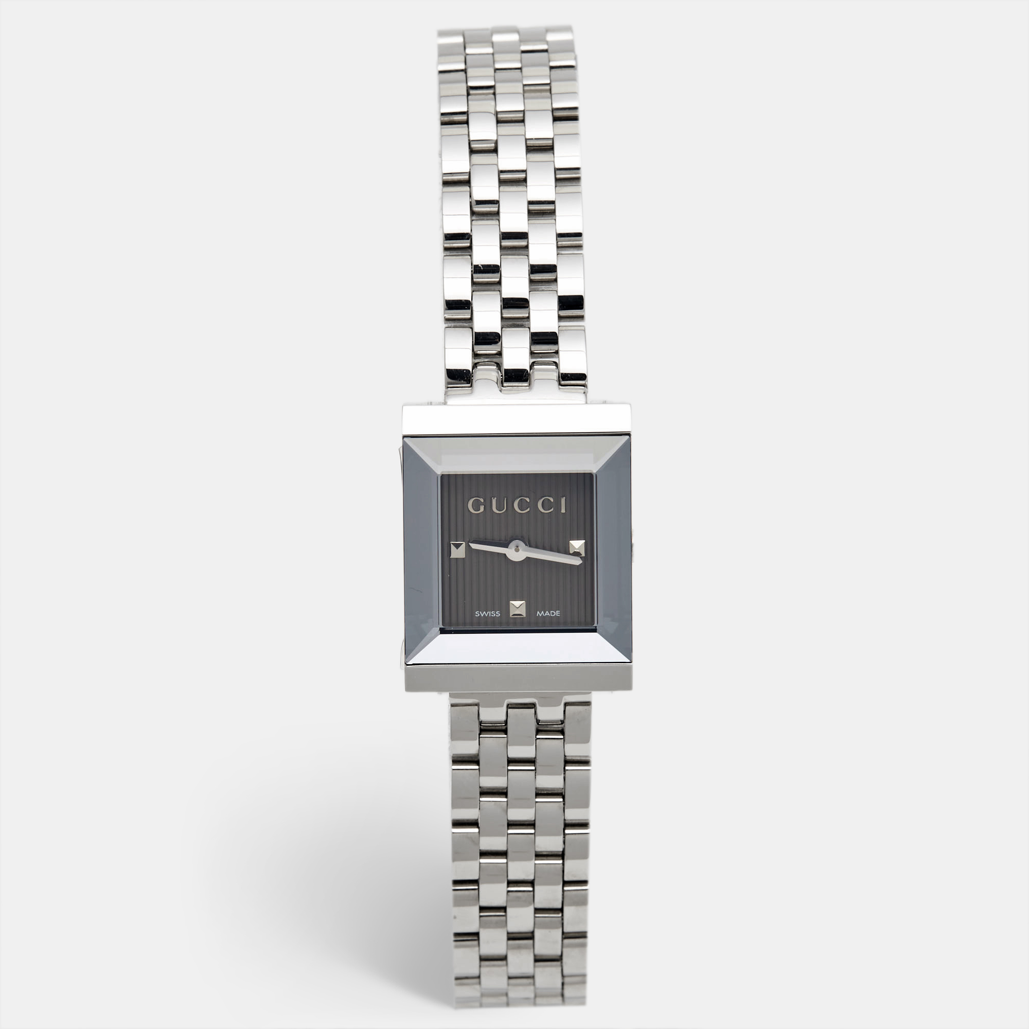 

Gucci Grey Stainless Steel G-Frame YA128403 Women's Wristwatch