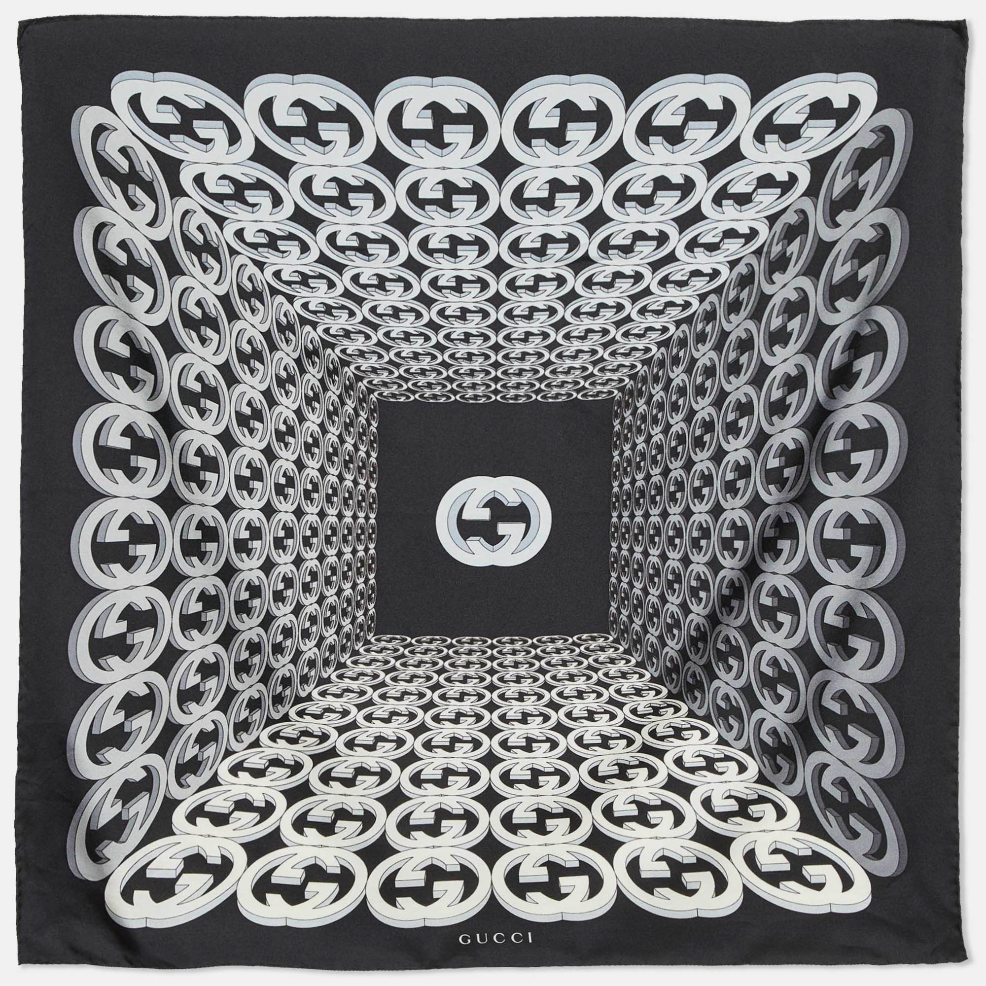 

Gucci Black/White GG Printed Silk Scarf