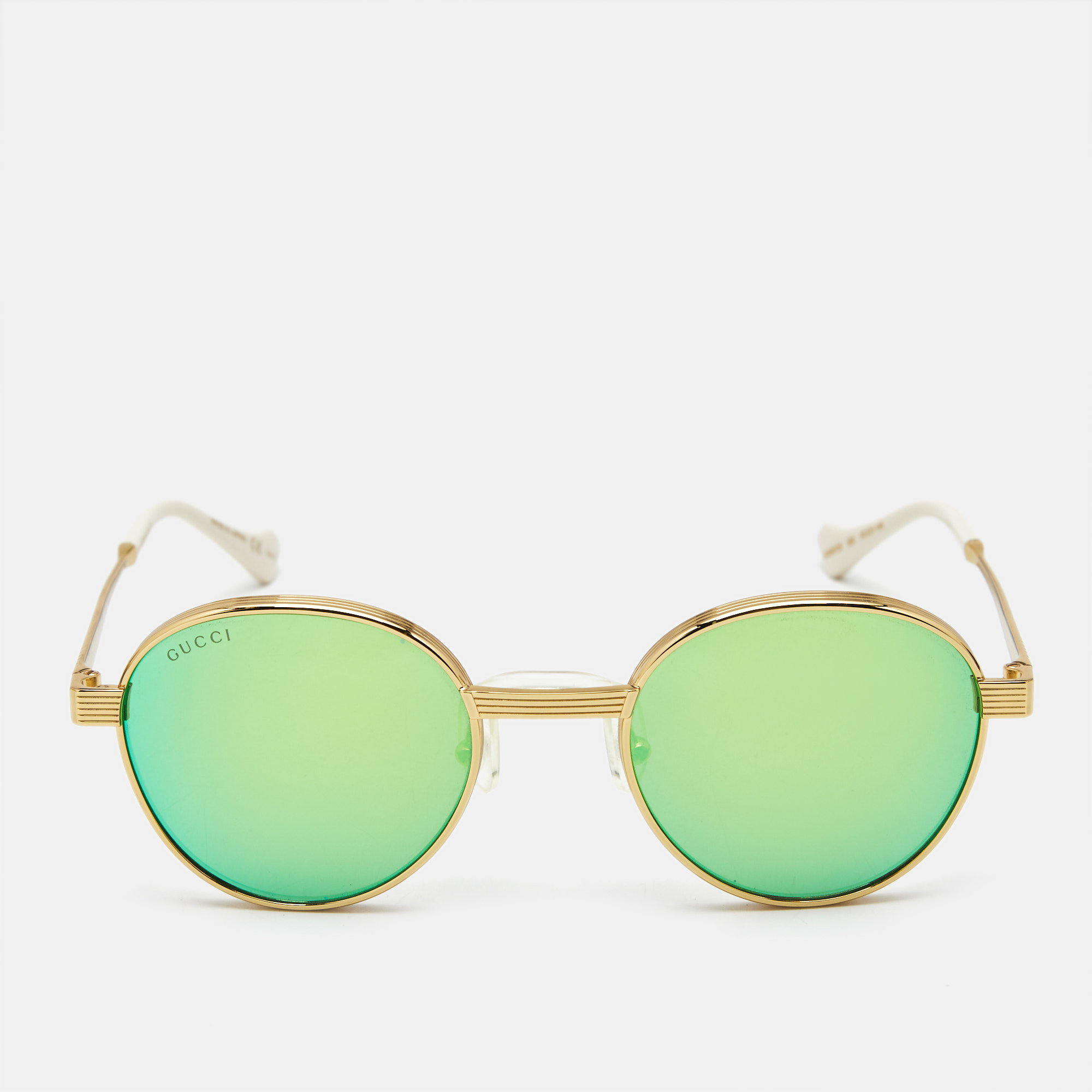 

Gucci White/Gold Tone Mirrored GG0872S Round Sunglasses