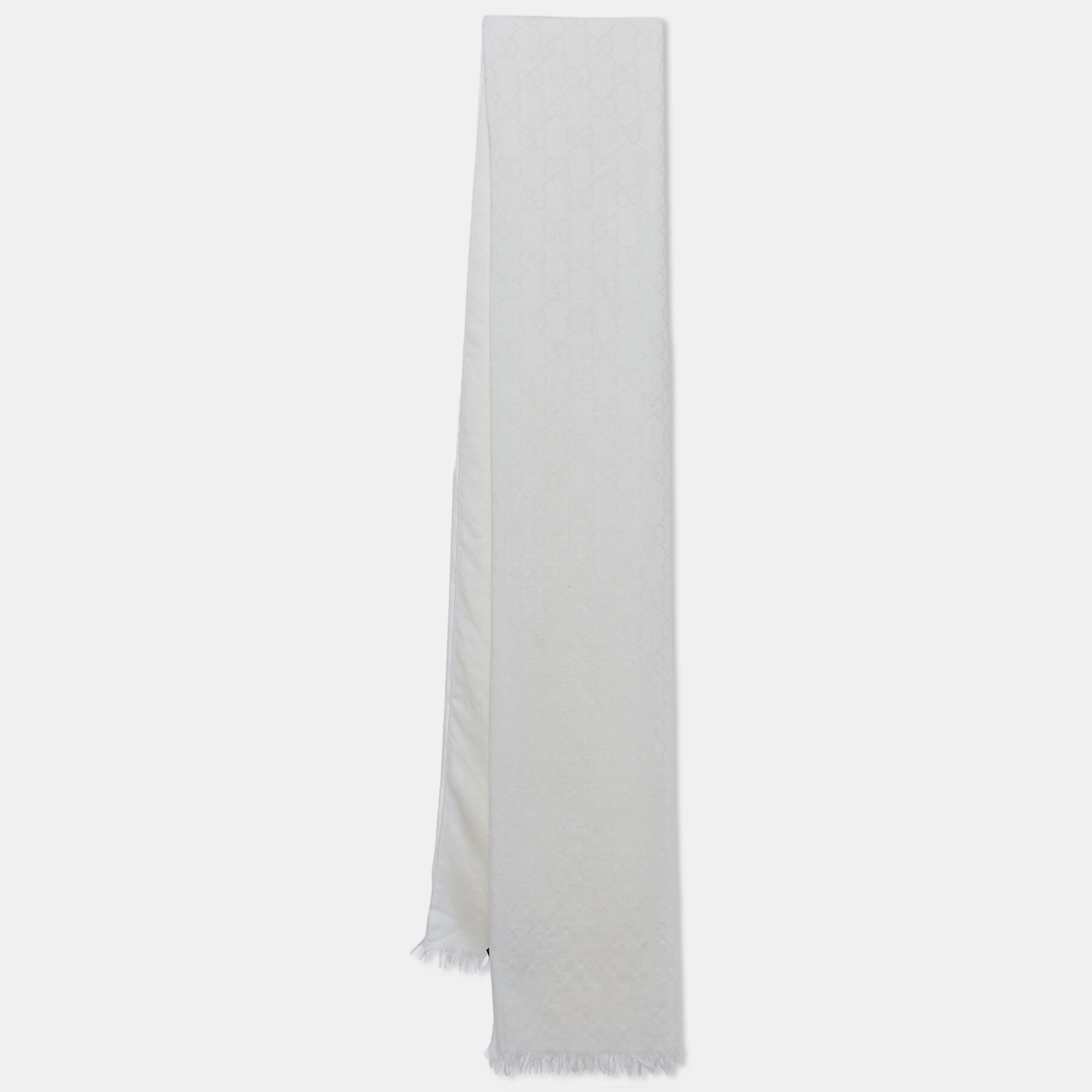 Pre-owned Gucci Cream Gg Jacquard Wool And Silk Scarf In White
