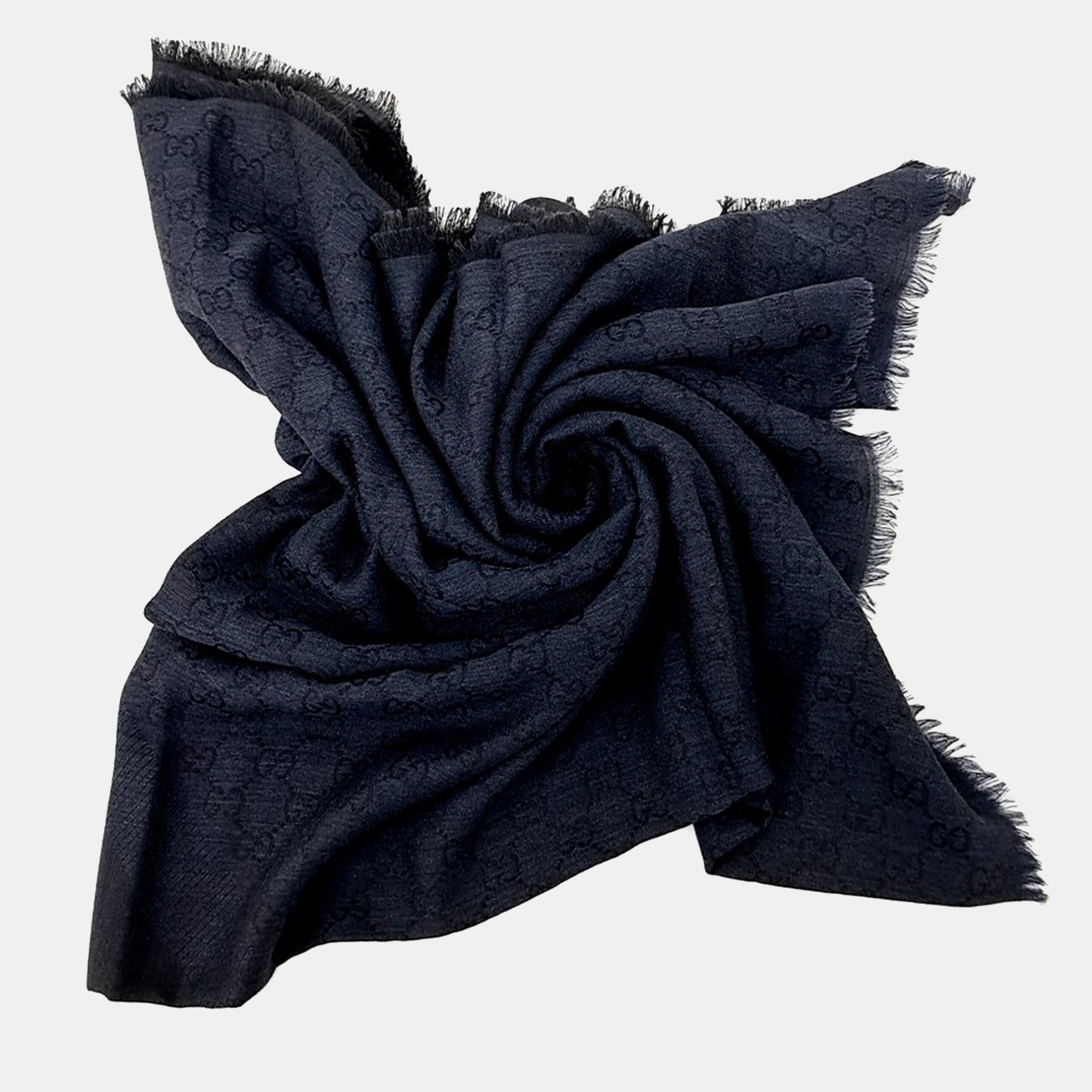 

Gucci Blue Silk Wool Muffler