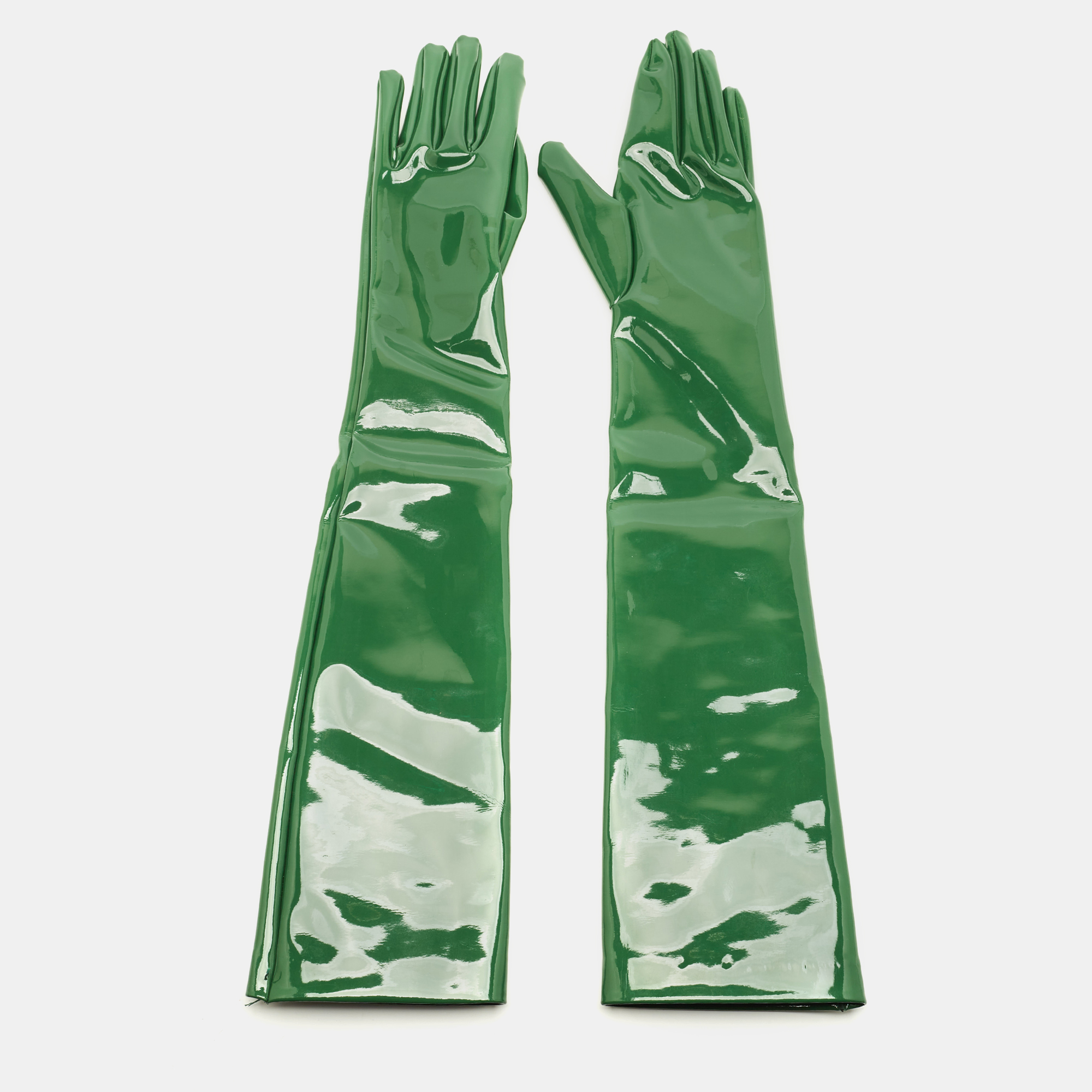 

Gucci Size  Gloves Green Patent Leather
