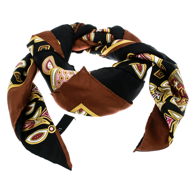 

Gucci Black Printed Silk Square Scarf