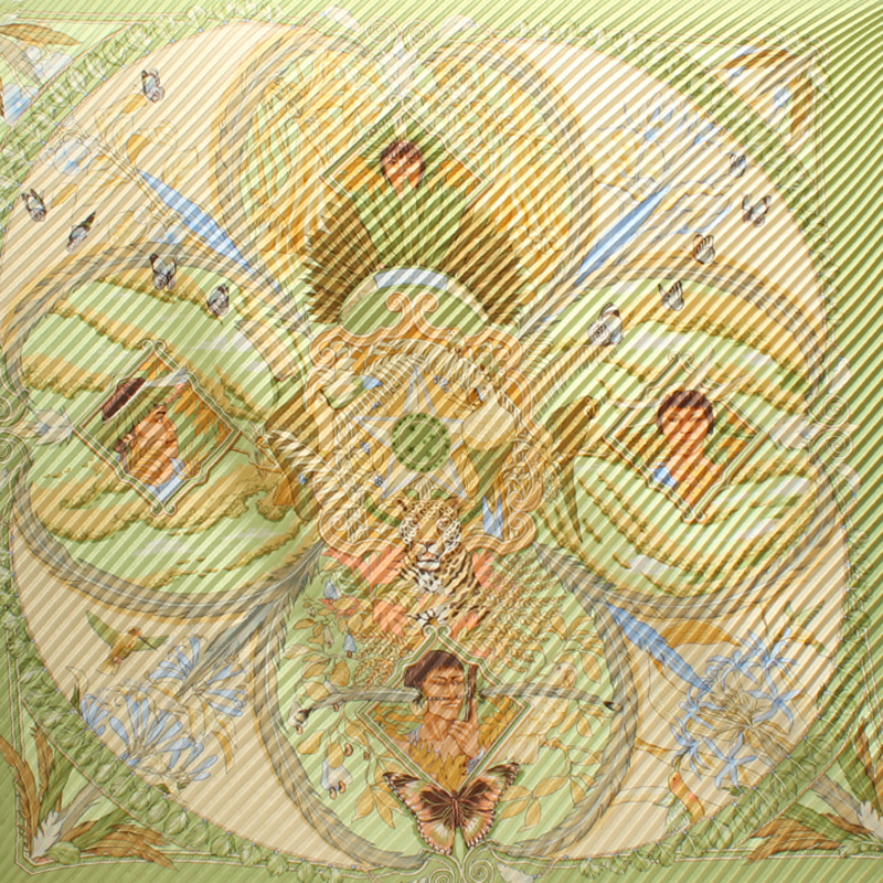 

Hermes Green Printed Pleated Silk Scarf