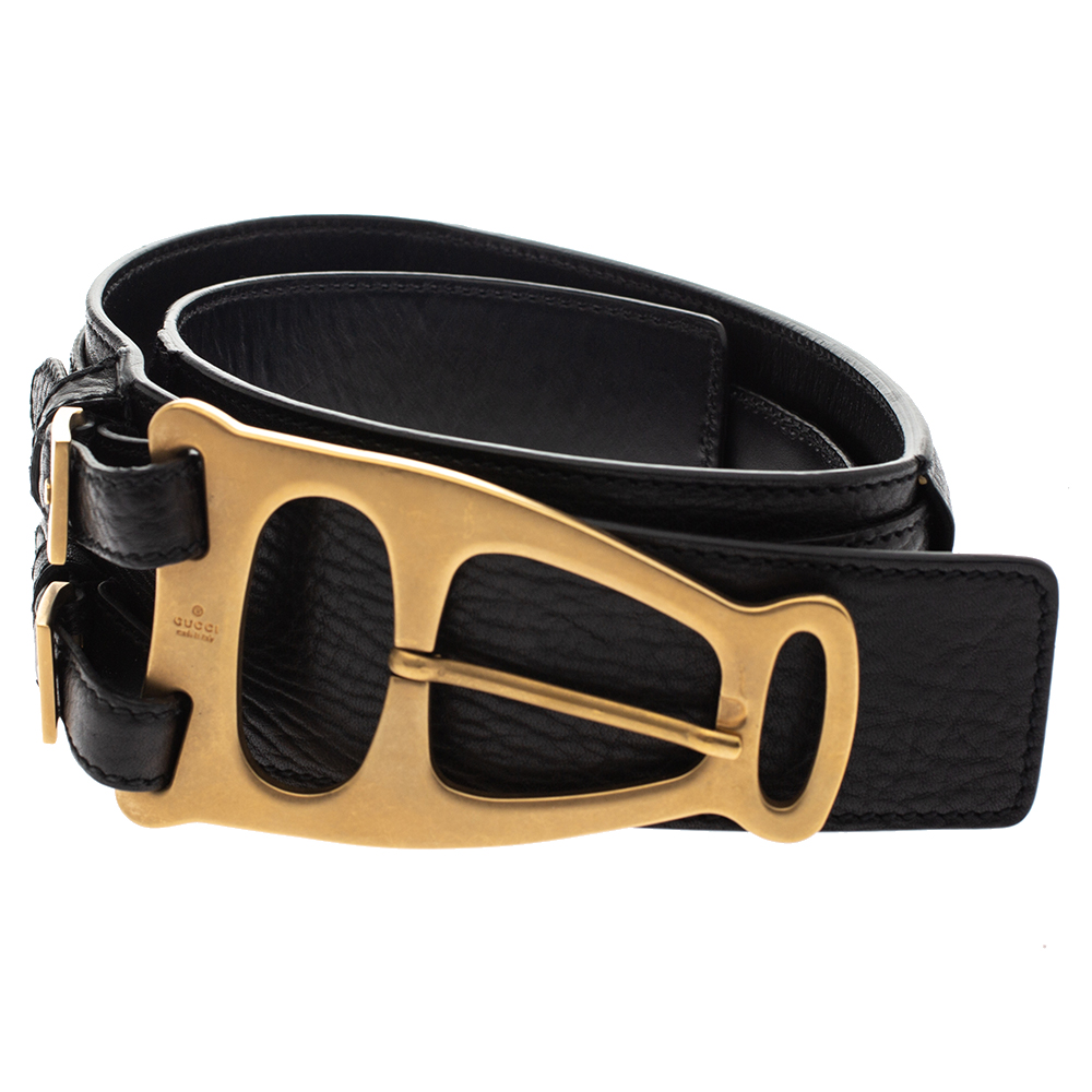 

Gucci Black Leather Waist Buckle Belt