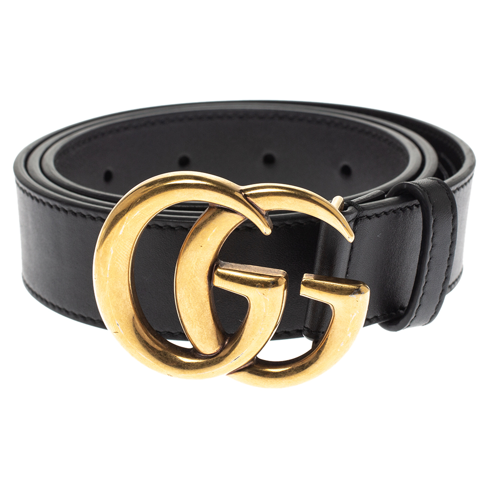 

Gucci Black Leather GG Logo Buckle Belt