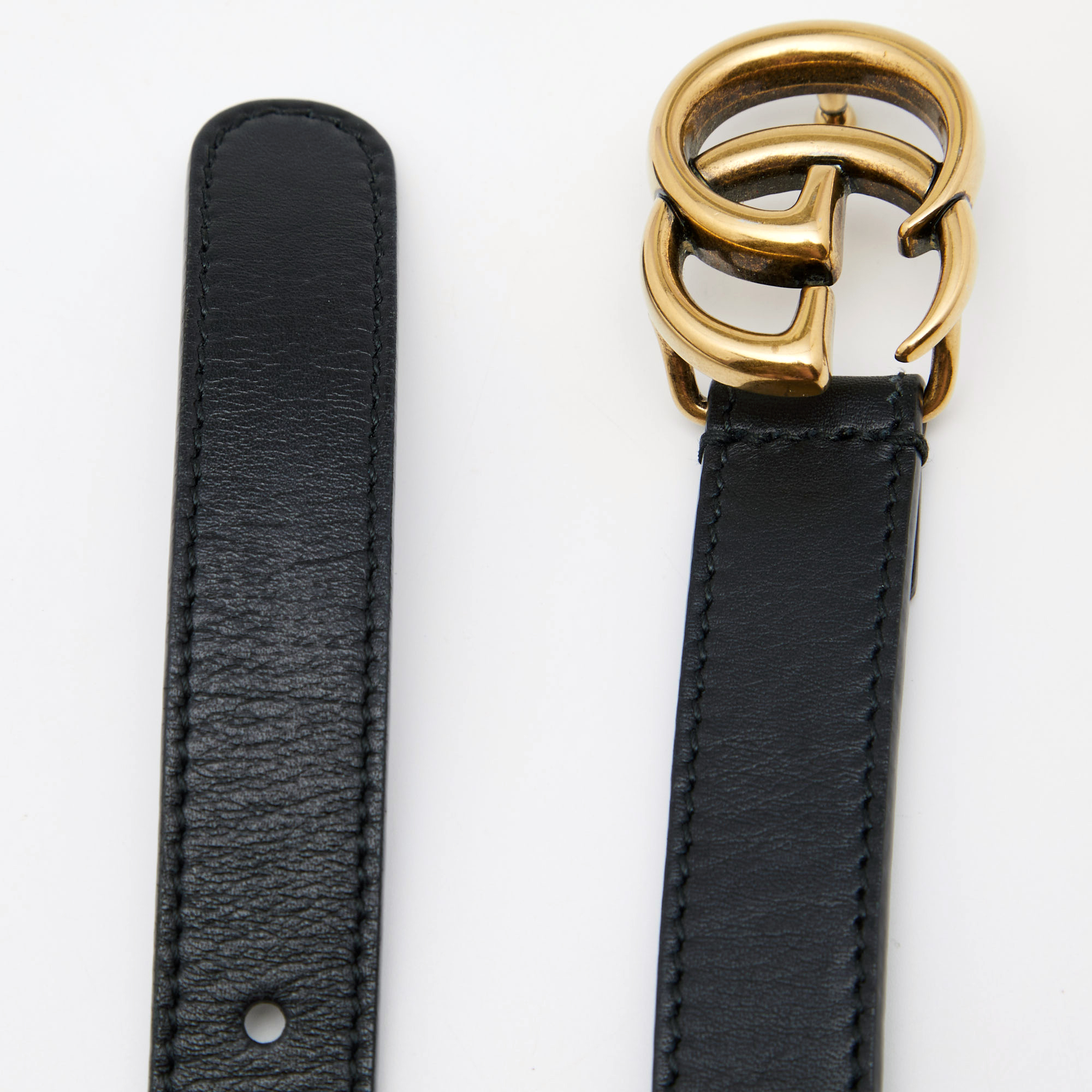 

Gucci Black Leather GG Marmont Buckle Belt