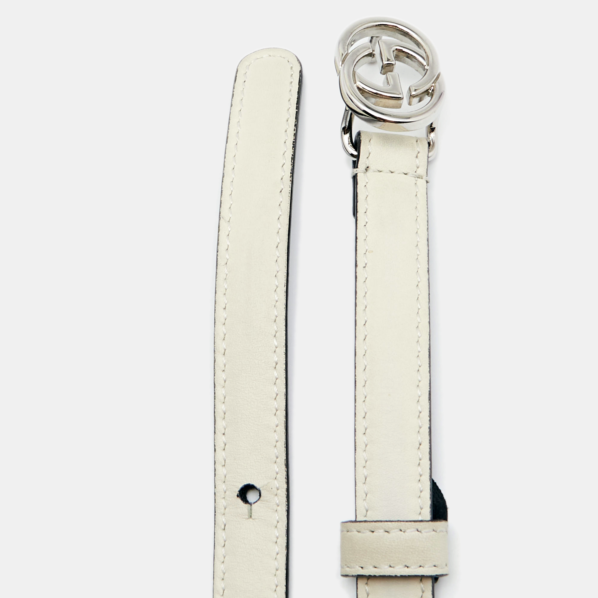 

Gucci White Leather Interlocking G Belt