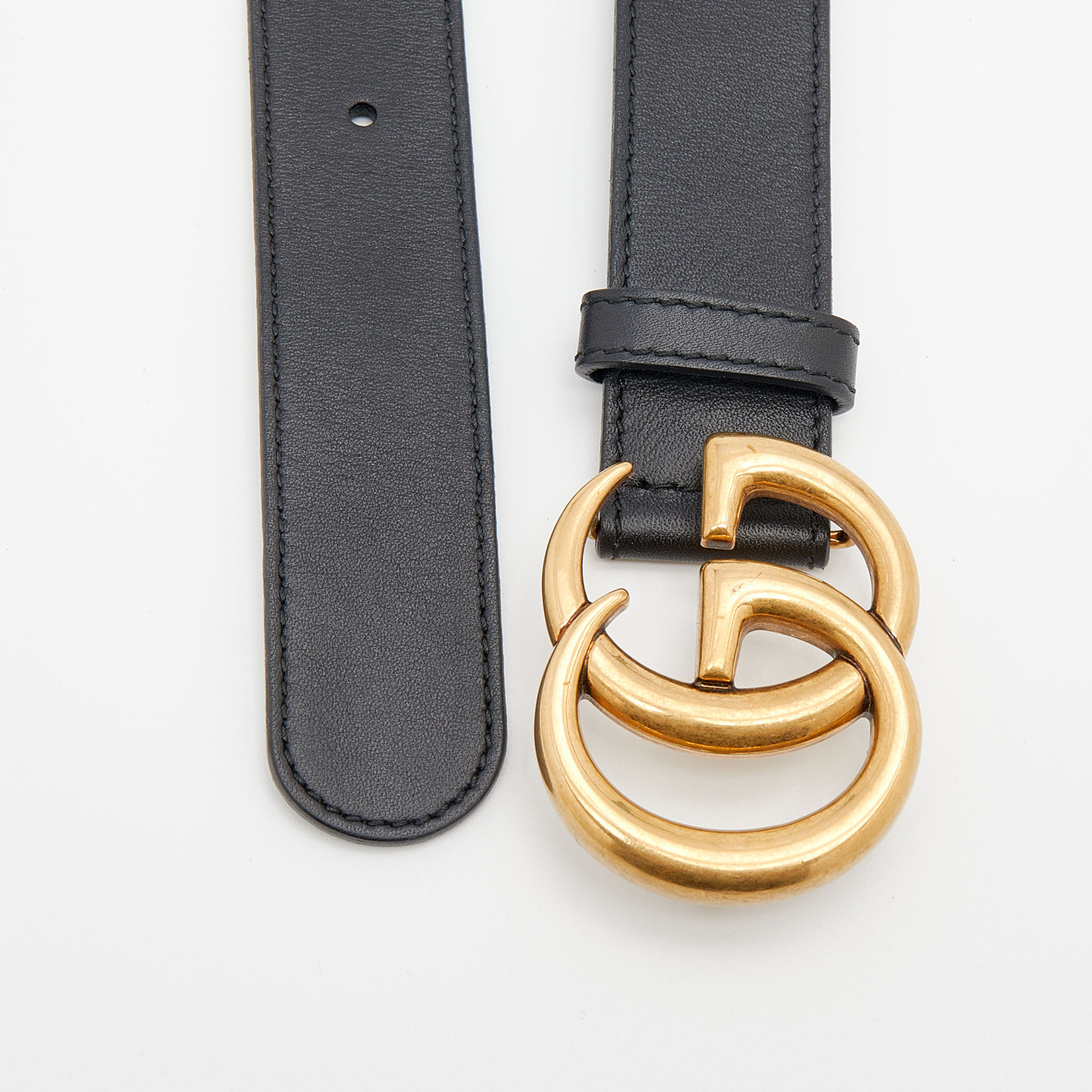 

Gucci Black Leather Double G Buckle Belt