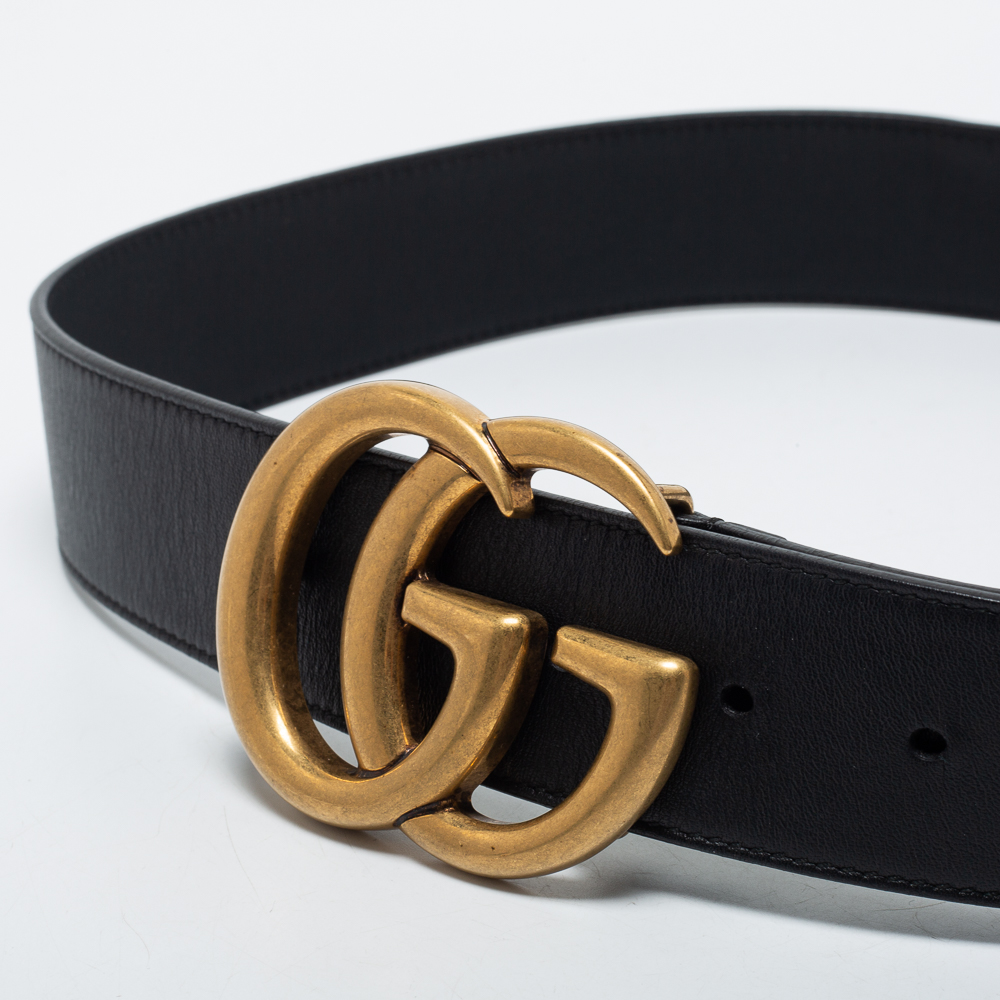 

Gucci Black Leather Double G Buckle Belt