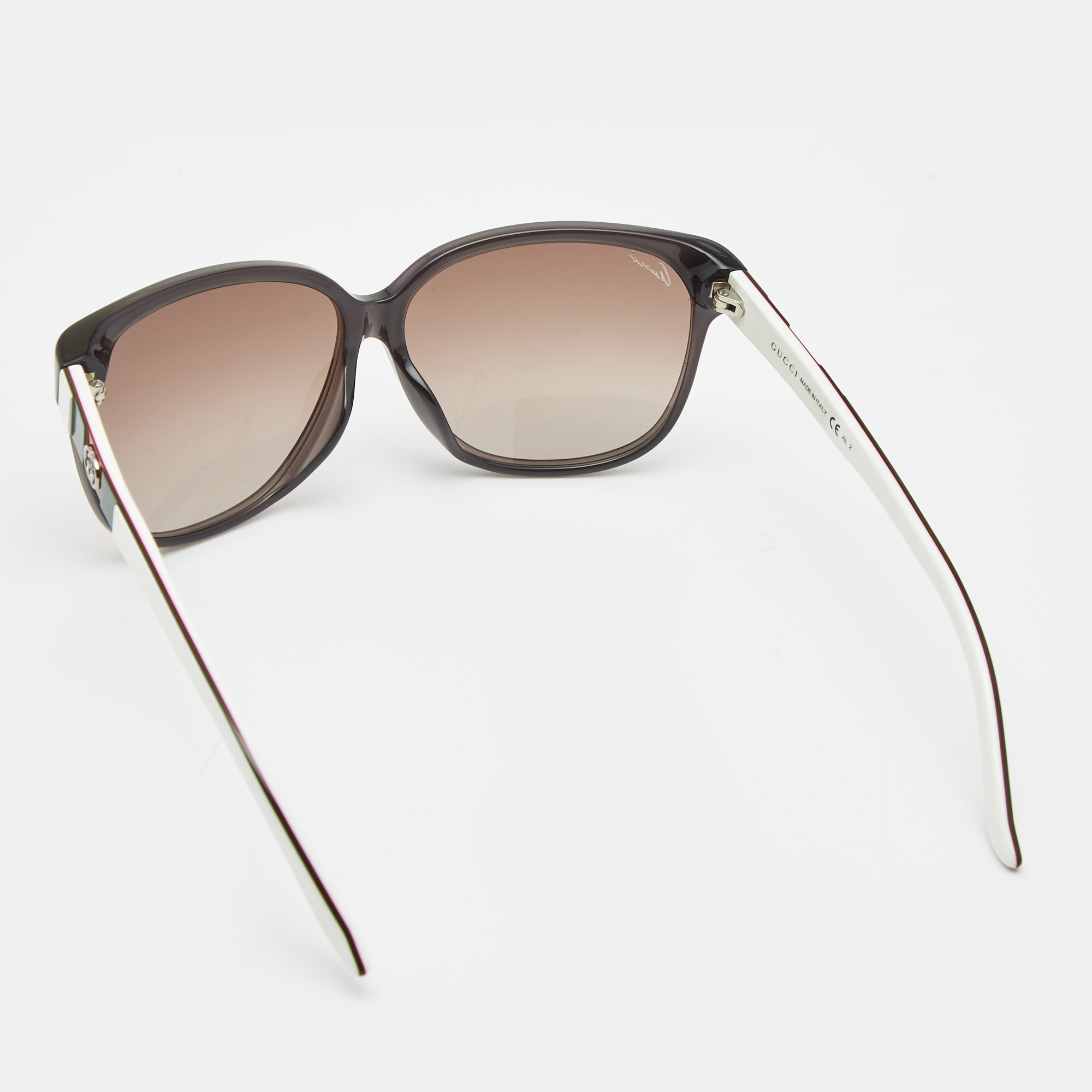 

Gucci White/Black GG3551F/S Gradient Oversized Sunglasses