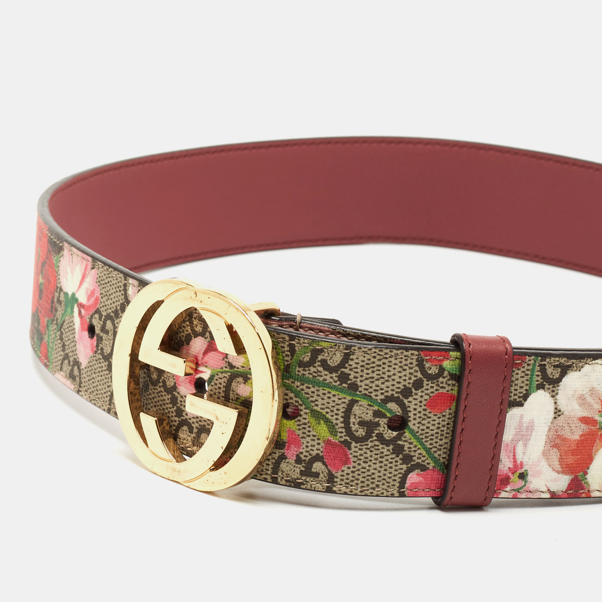 

Gucci Beige/Pink GG Supreme Blooms Print Canvas Interlocking G Buckle Belt, Multicolor