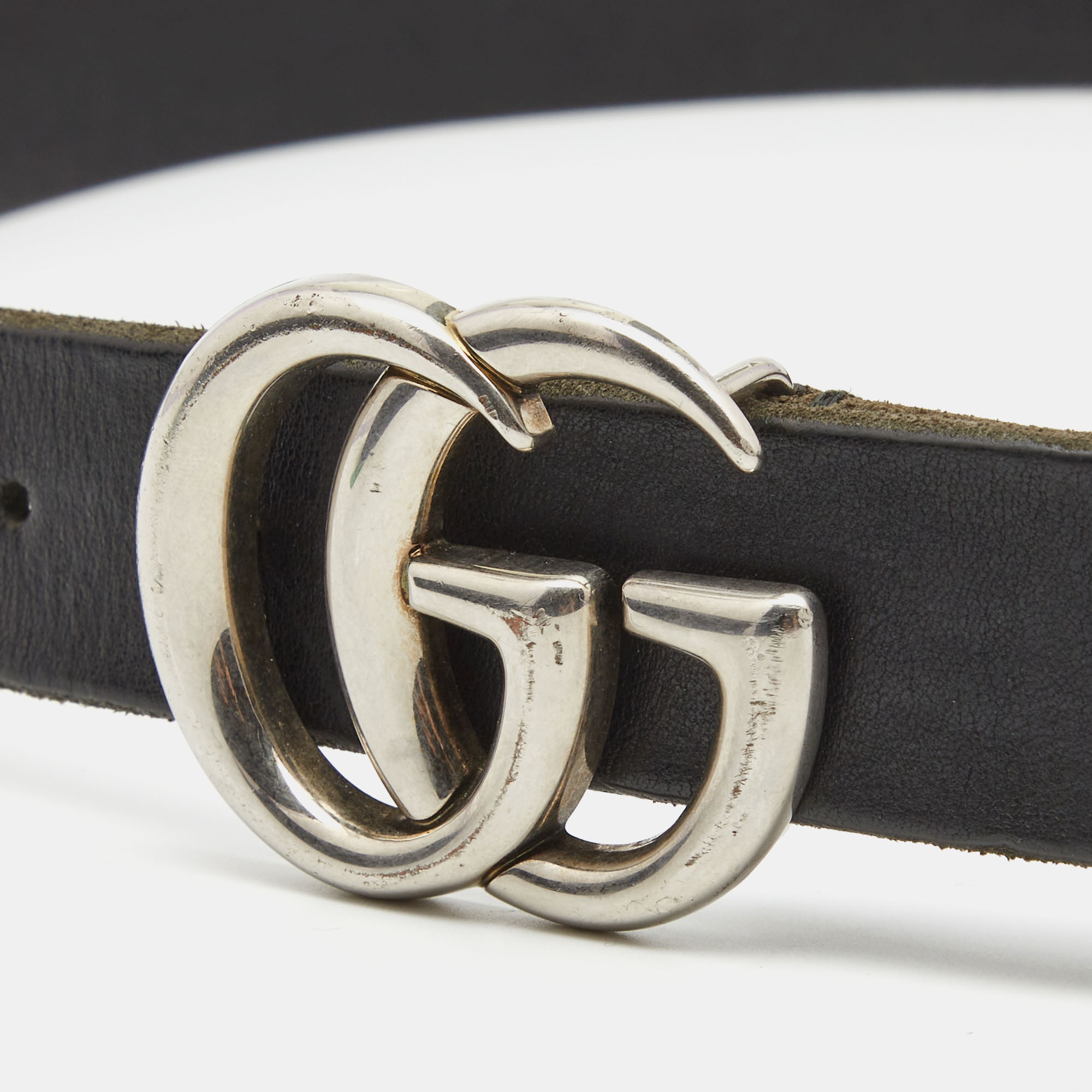 

Gucci Black Leather GG Marmont Buckle Belt