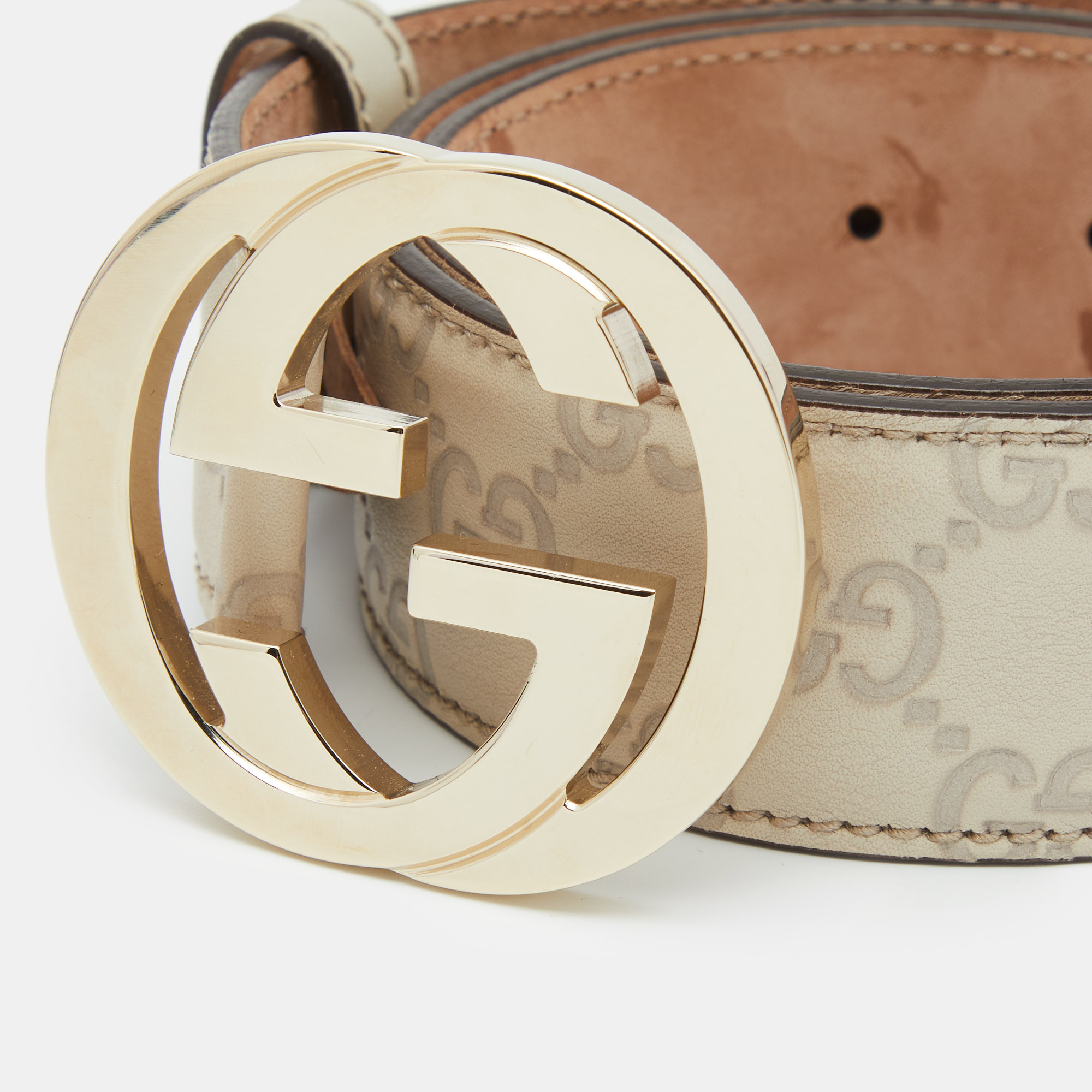 

Gucci Ecru Guccissima Leather Interlocking GG Buckle Belt, Grey
