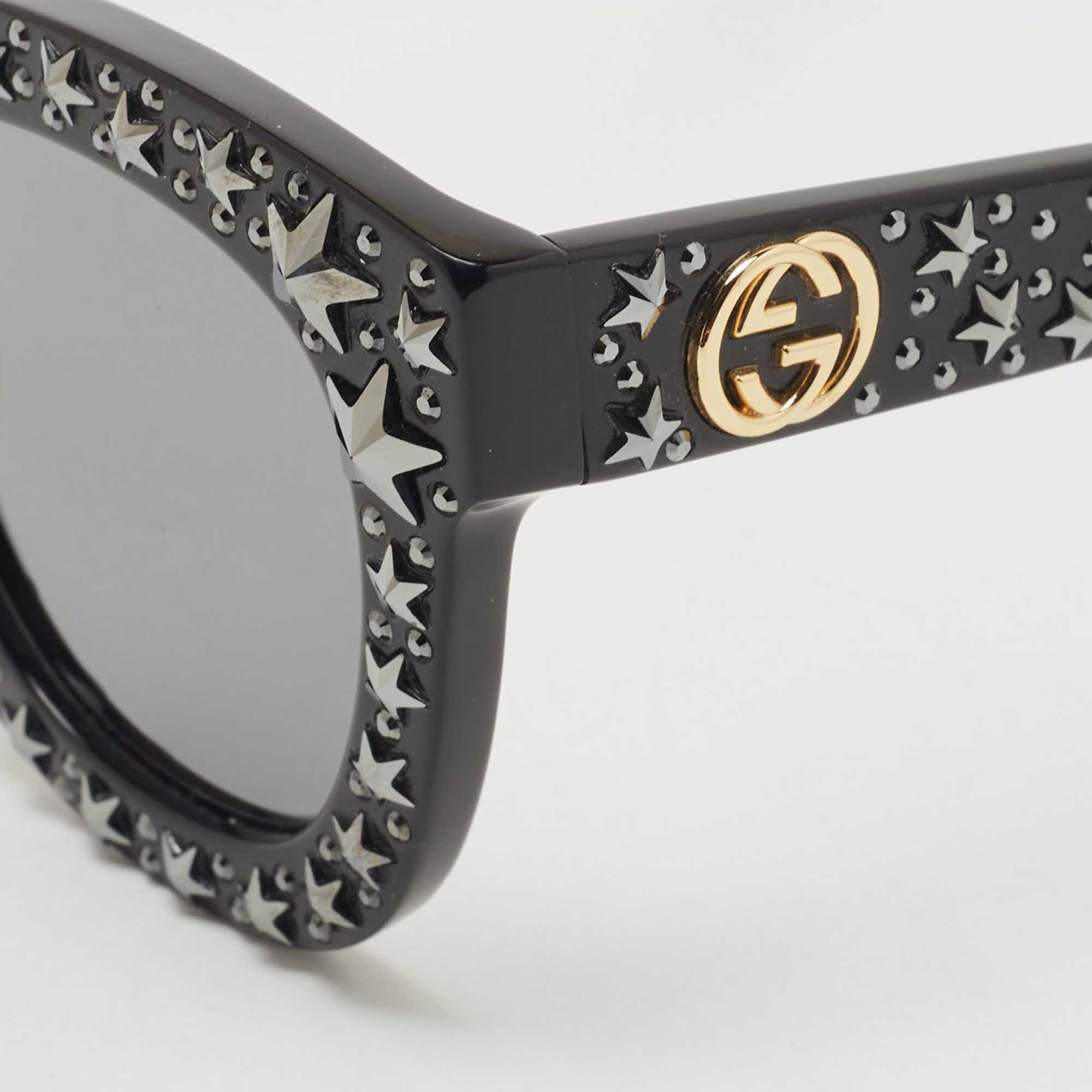 

Gucci Black Star Embellished Cat Eye Sunglasses
