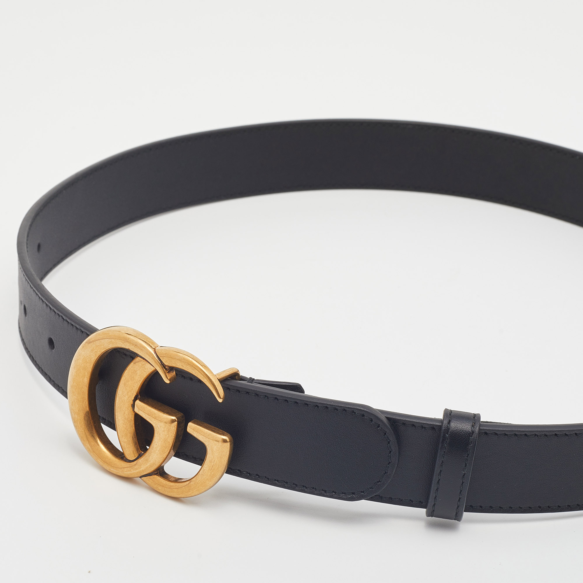 

Gucci Black Leather GG Marmont Buckle Belt