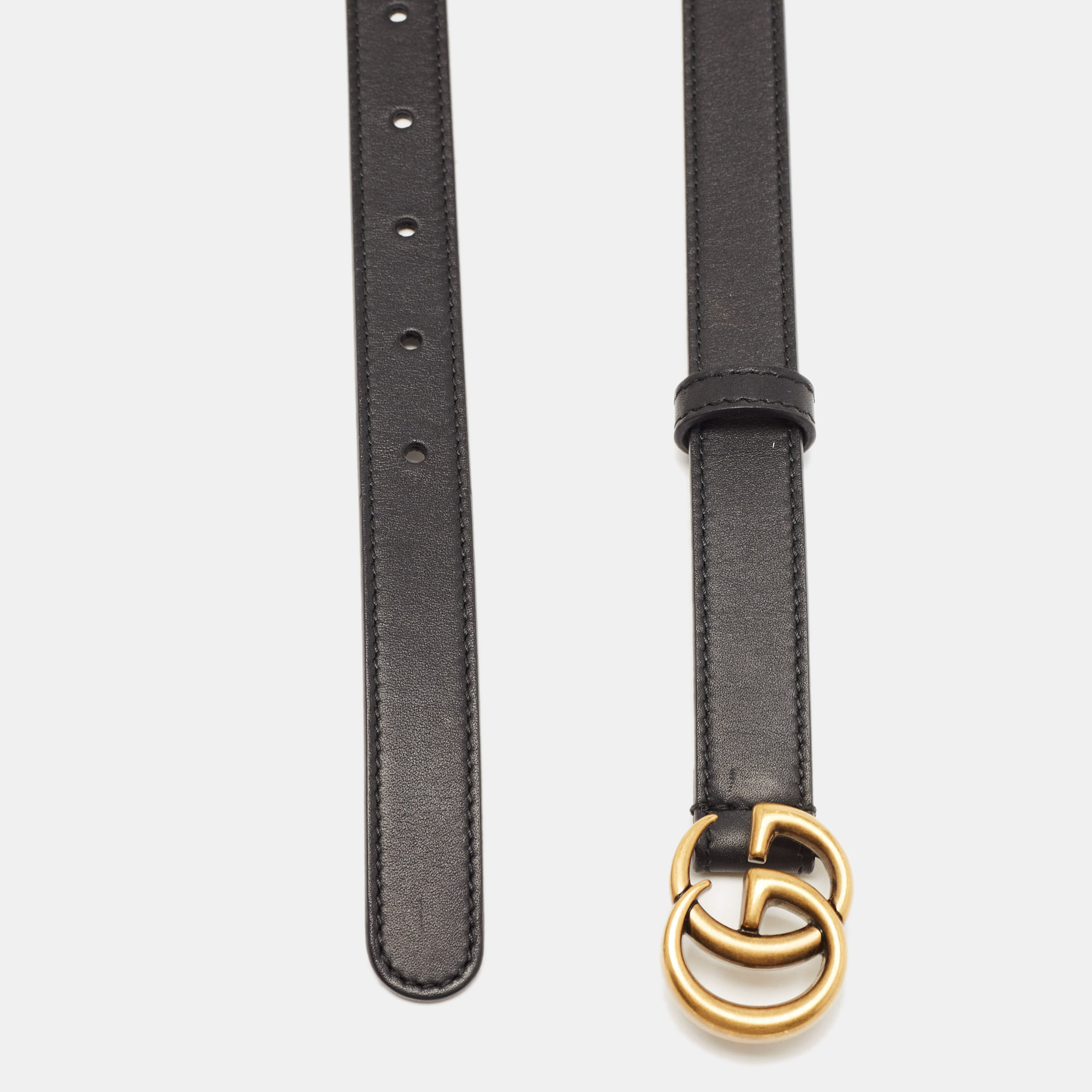 

Gucci Black Leather GG Marmont Slim Belt