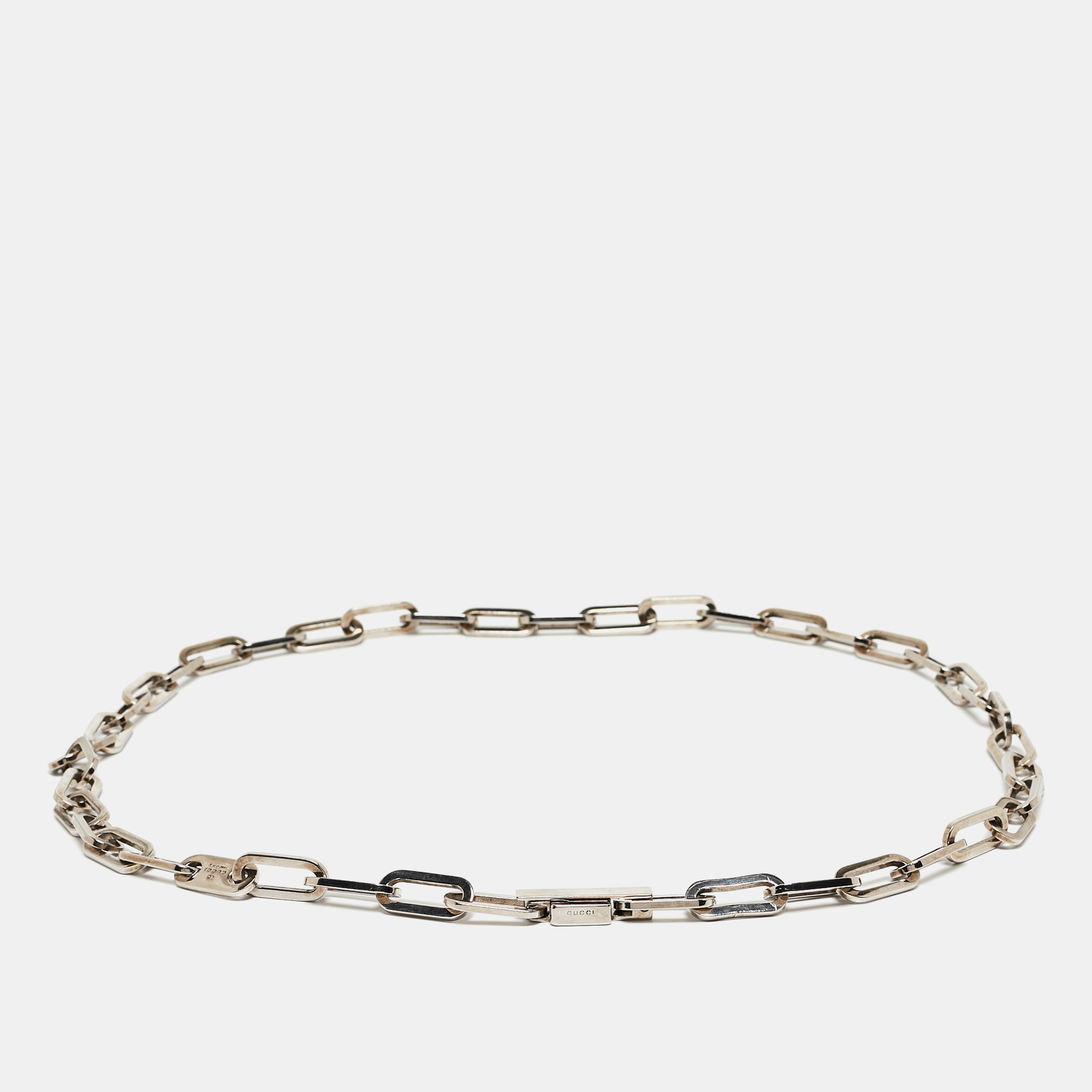 

Gucci Silver Metal Chain Link Slim Belt