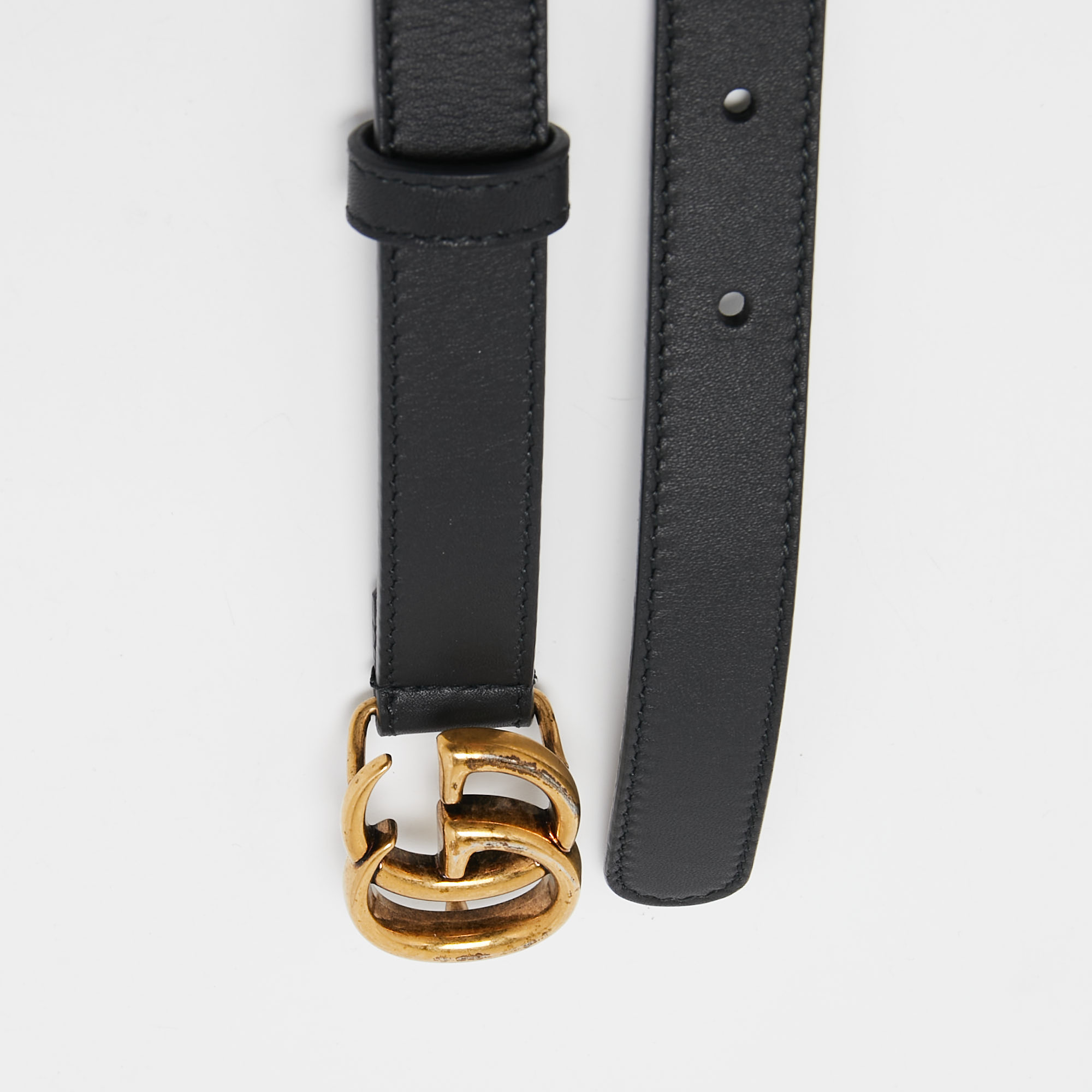 

Gucci Black Leather Double G Buckle Slim Belt