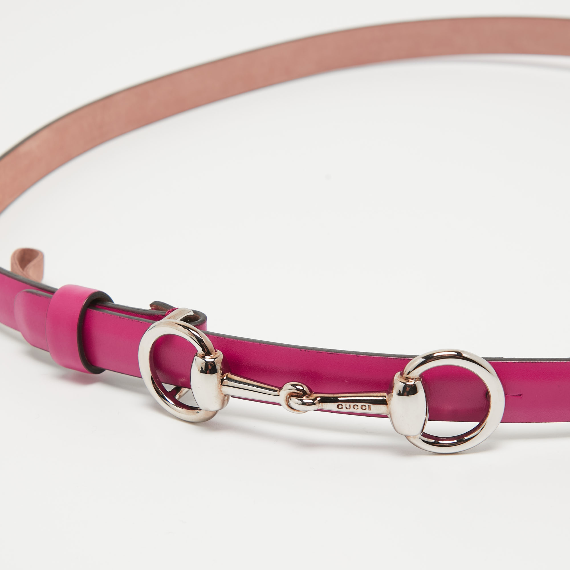 

Gucci Pink Leather Horsebit Buckle Slim Belt