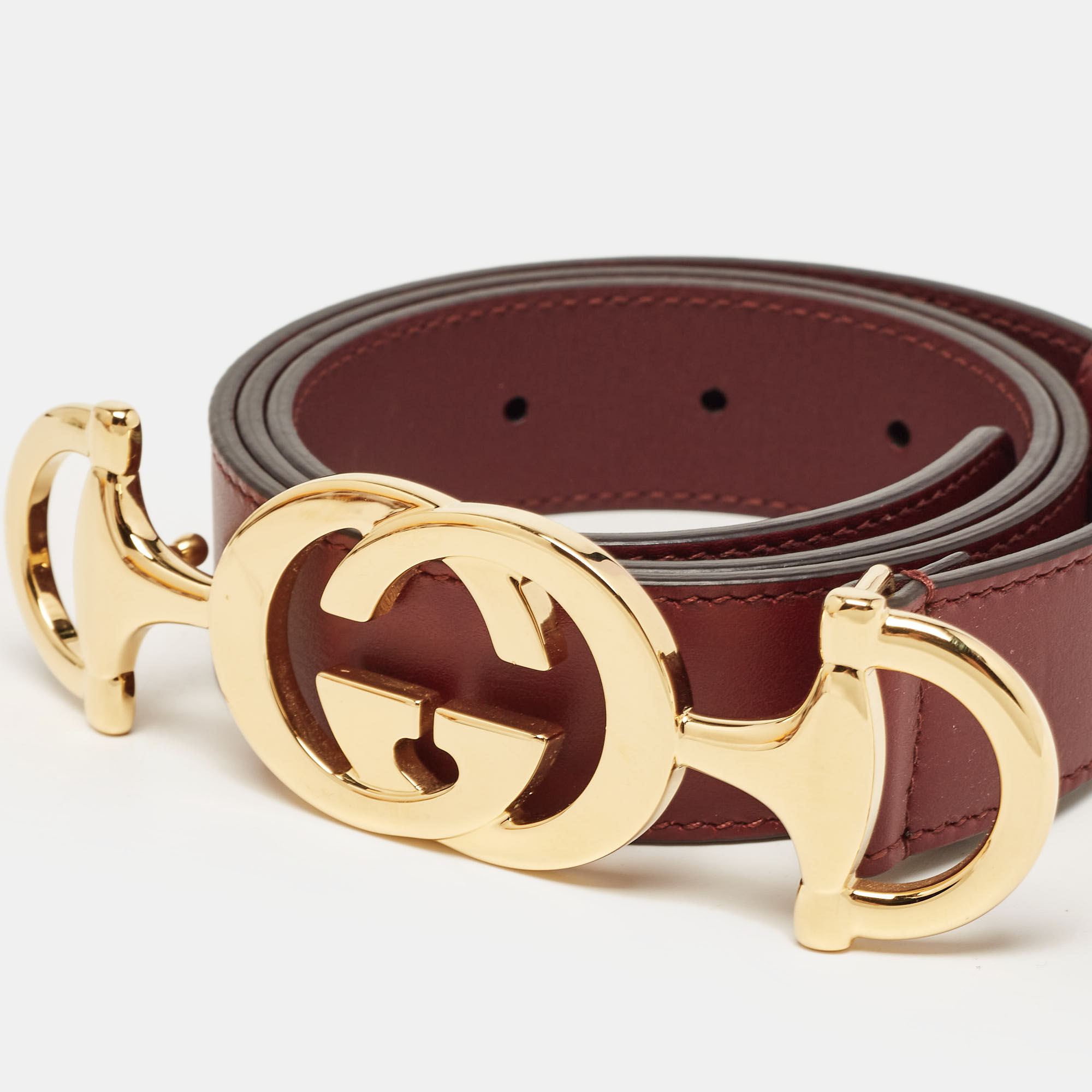 

Gucci Burgundy Leather Interlocking G Horsebit Buckle Belt