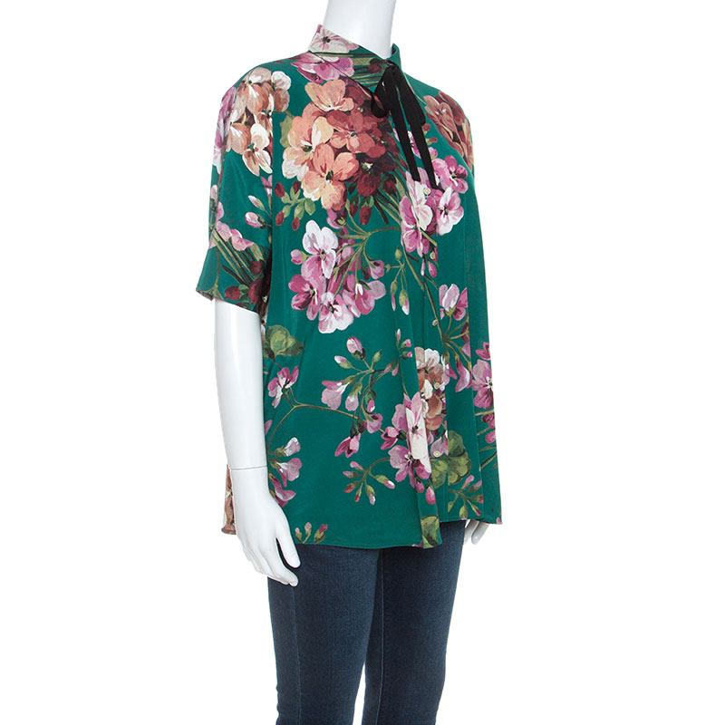 

Gucci Green Floral Printed Silk Neck Tie Detail Shirt