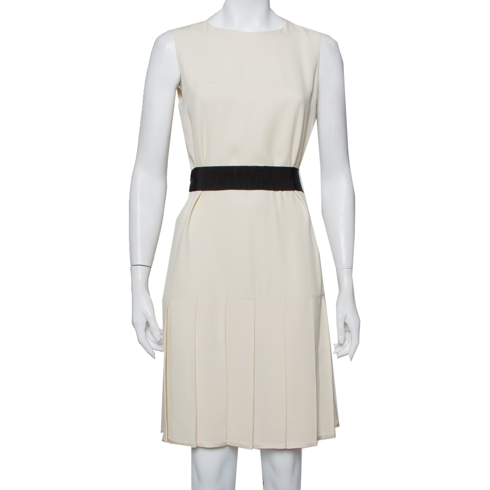 Pre-owned Gucci Cream Crepe Pleated Hem Detail Belted Sleeveless Dress M