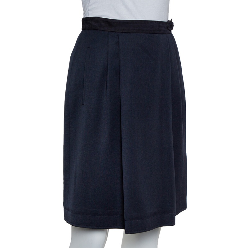 

Gucci Vintage Navy Blue Wool Pleated Wrap Detail Knee Length Skirt