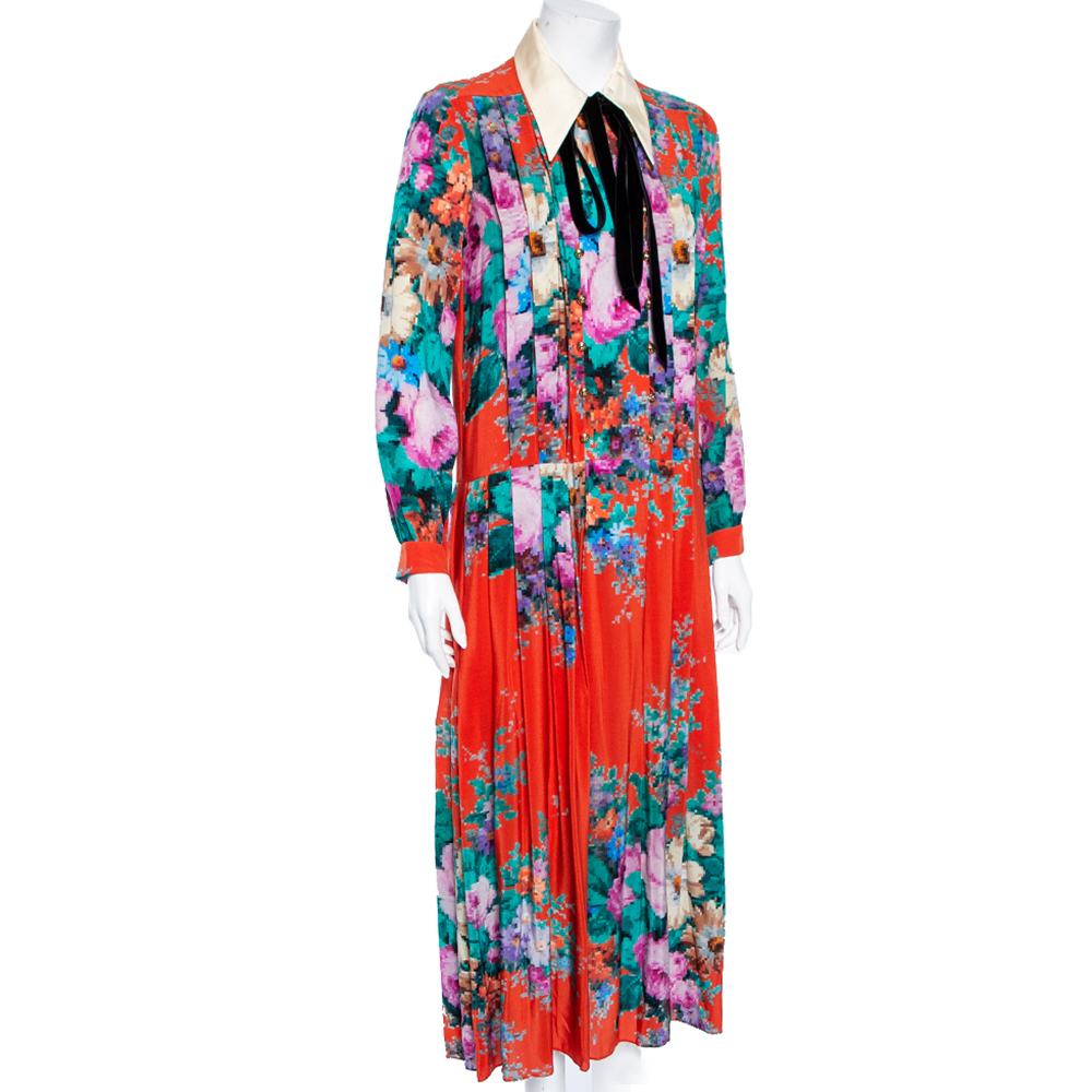 

Gucci Multicolor Silk Neck Tie Detail Pleated Maxi Dress