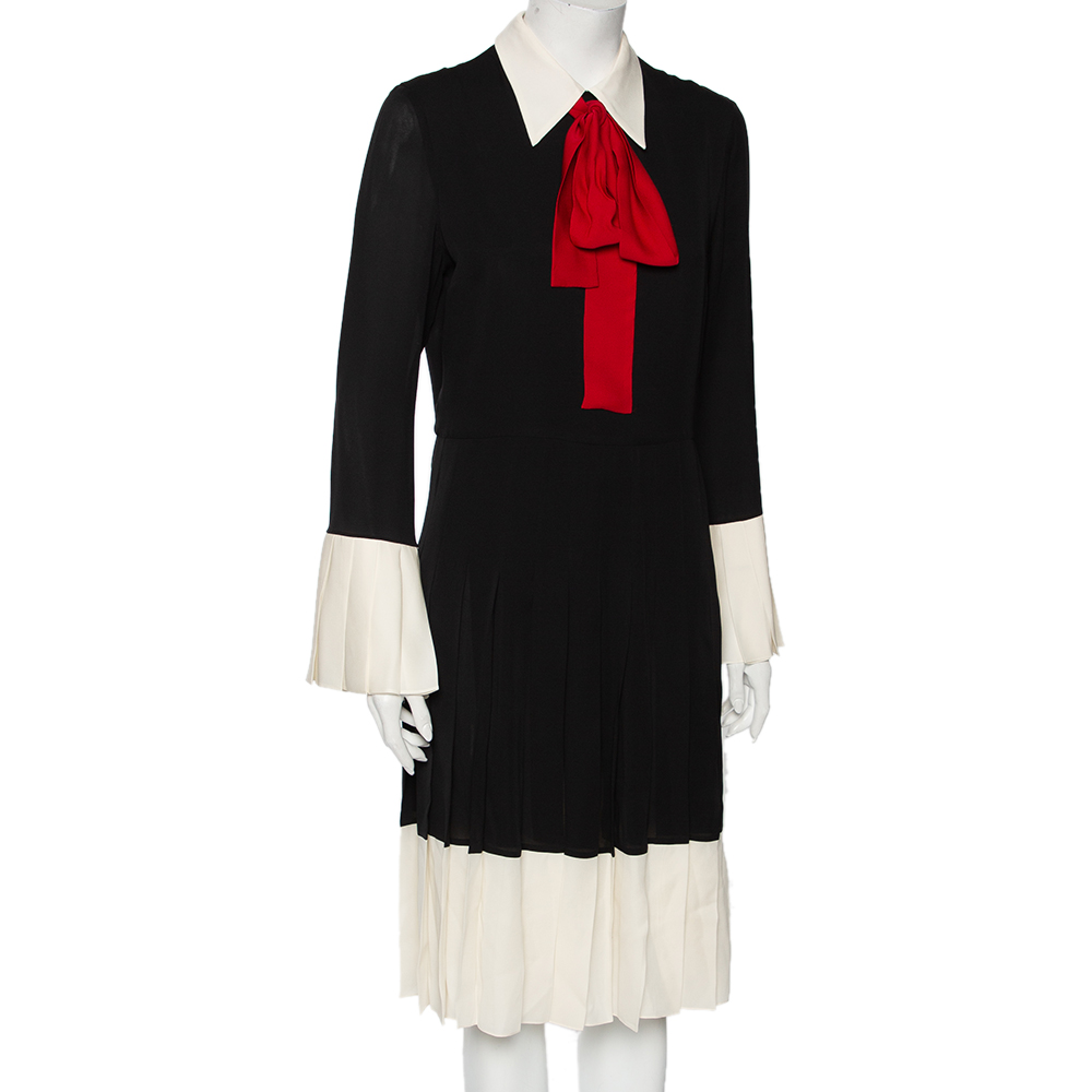 

Gucci Black & White Trimmed Silk Georgette Bow Detailed Pleated Dress