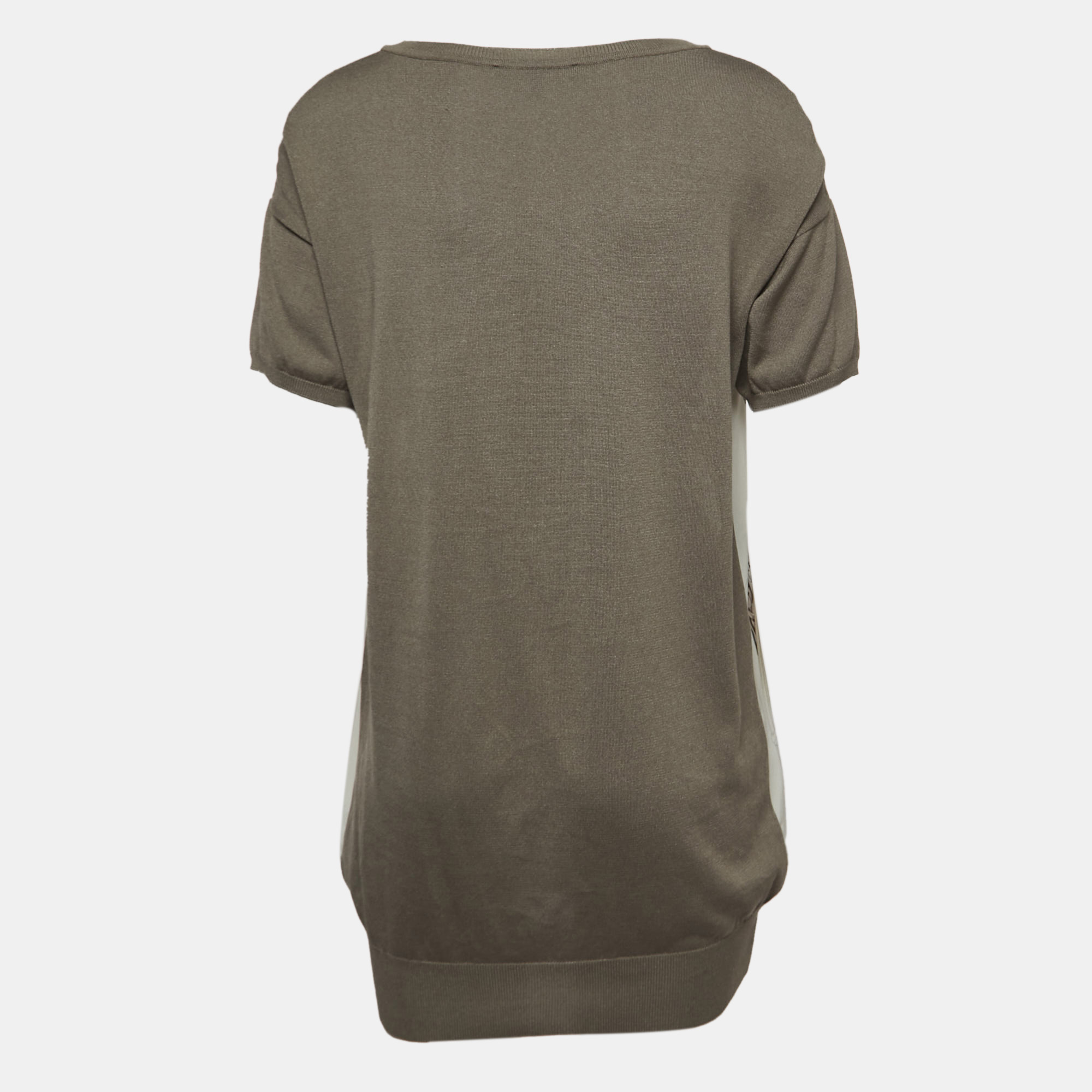 

Gucci Brown Logo Chain Print Silk V-Neck Top