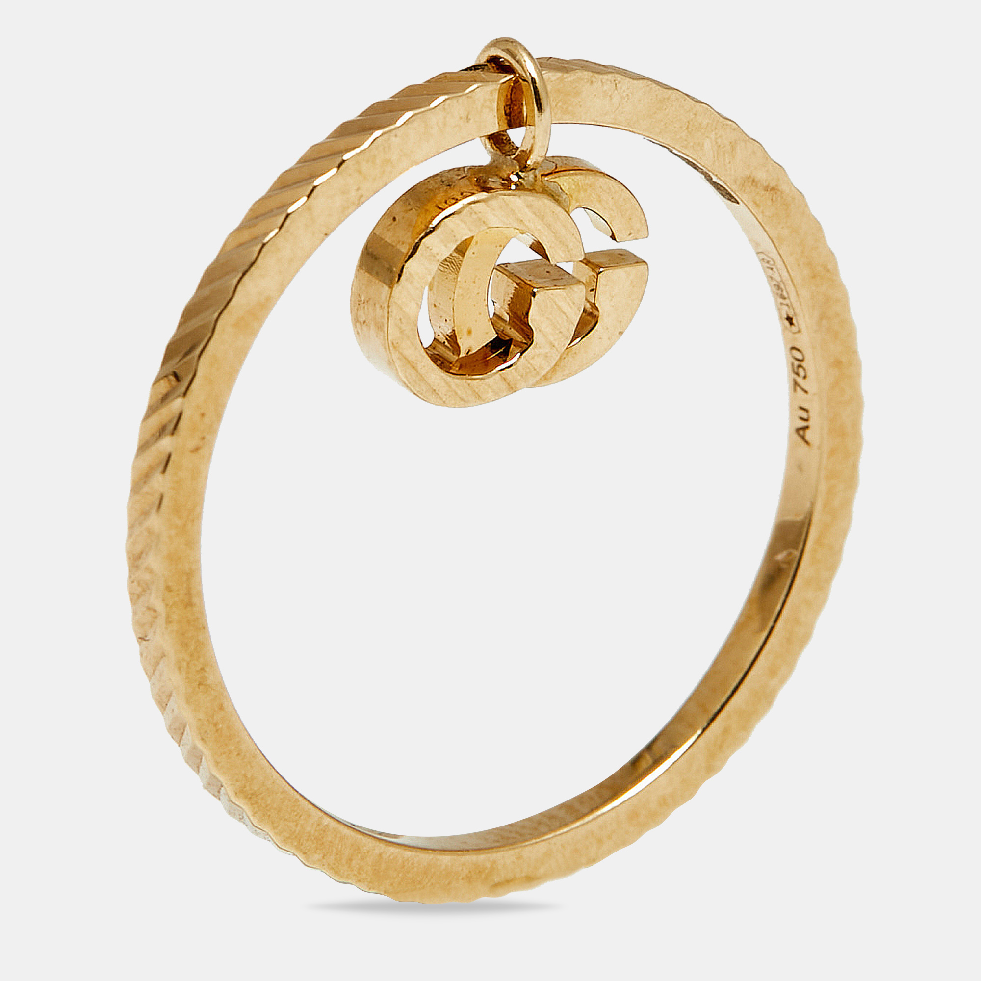 

Gucci GG Running 18k Yellow Gold Charm Ring Size
