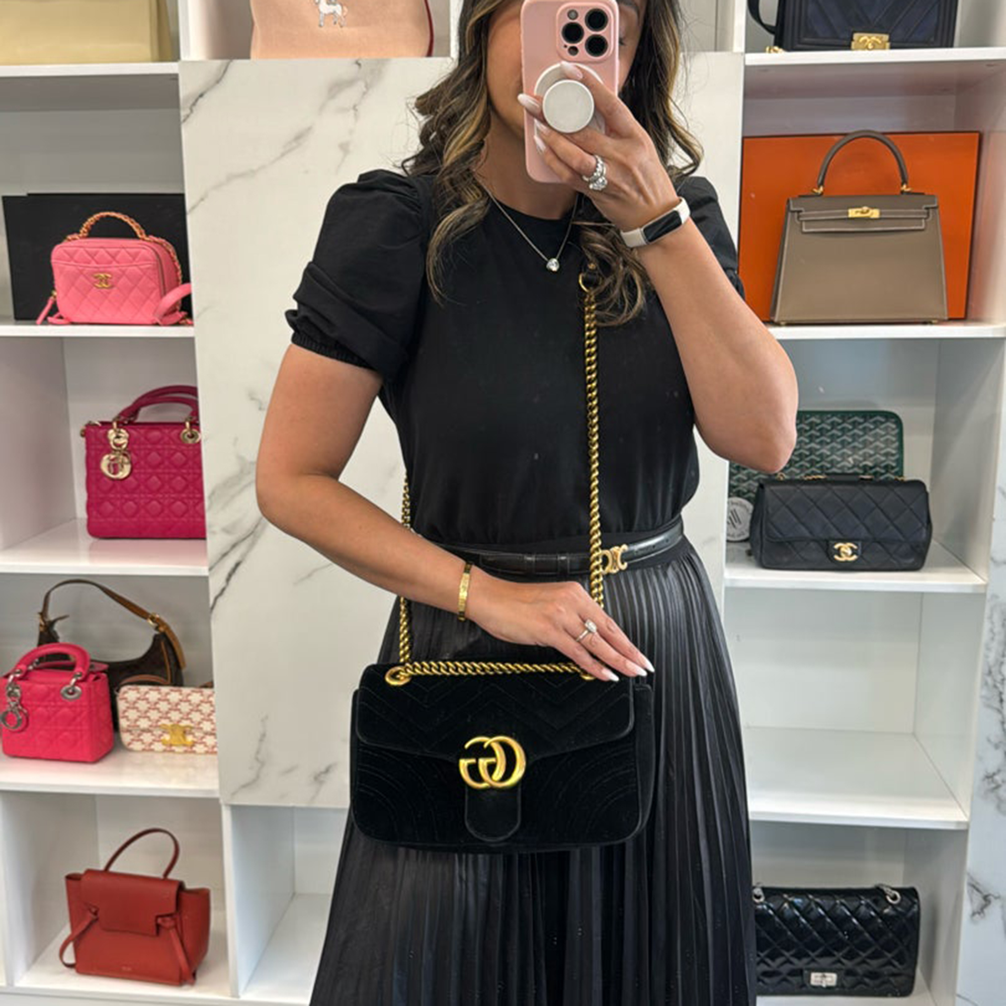 

Gucci Black Velvet Small Marmont Shoulder Bag