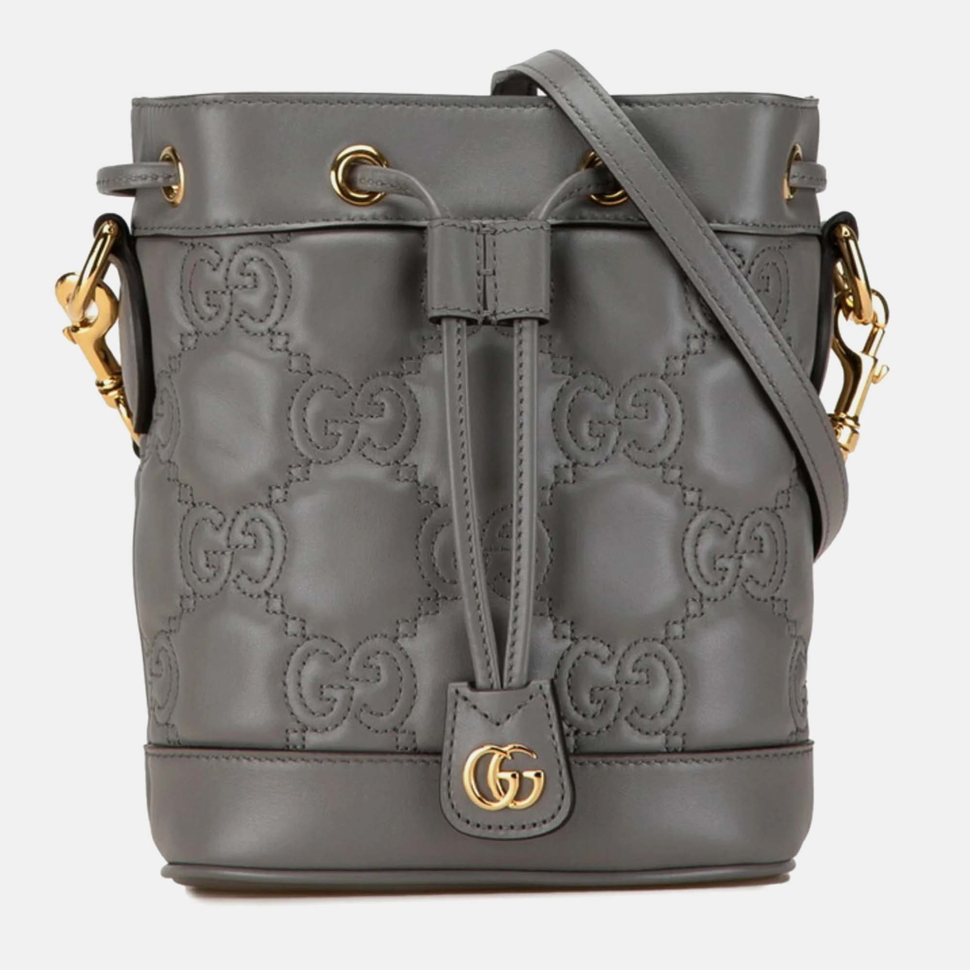 

Gucci Grey Leather GG Matelasse Bucket Bag