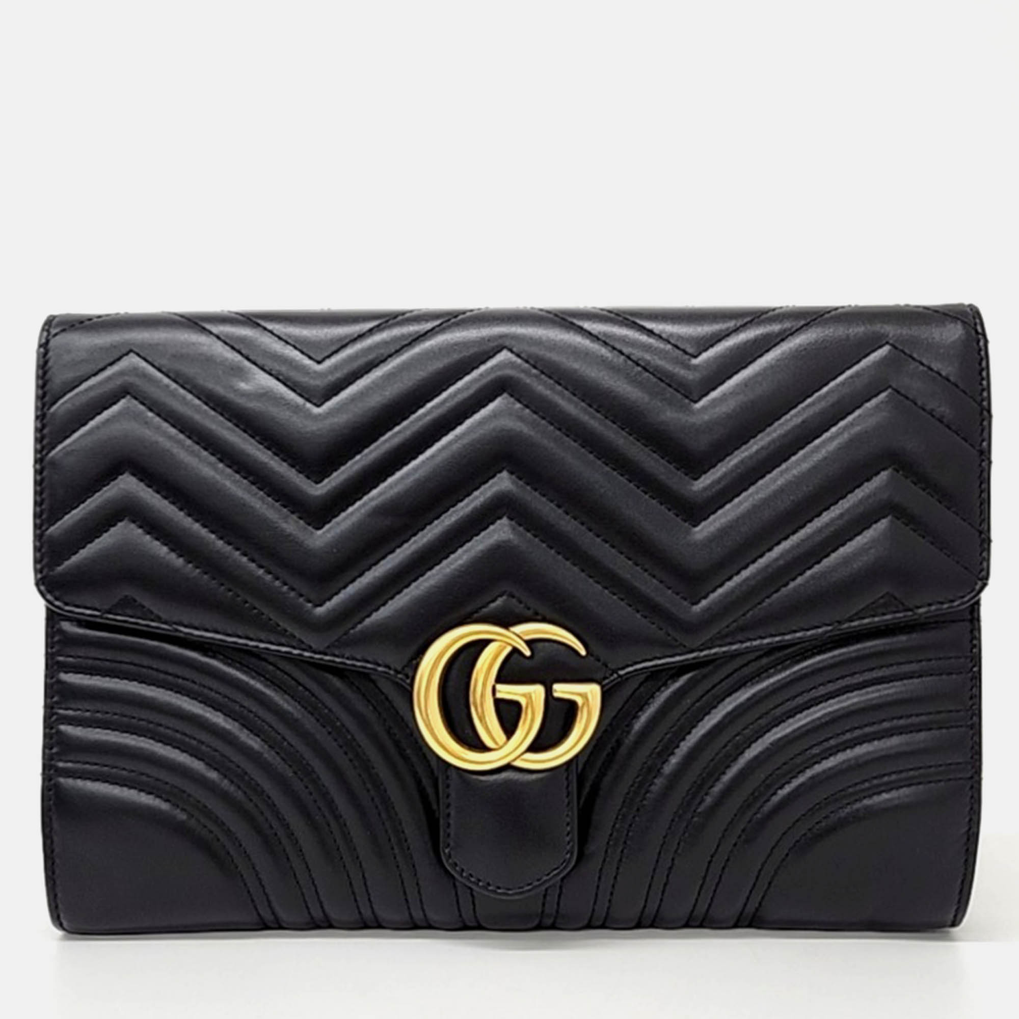 

Gucci Black Leather Gucci Marmont Matrace Clutch