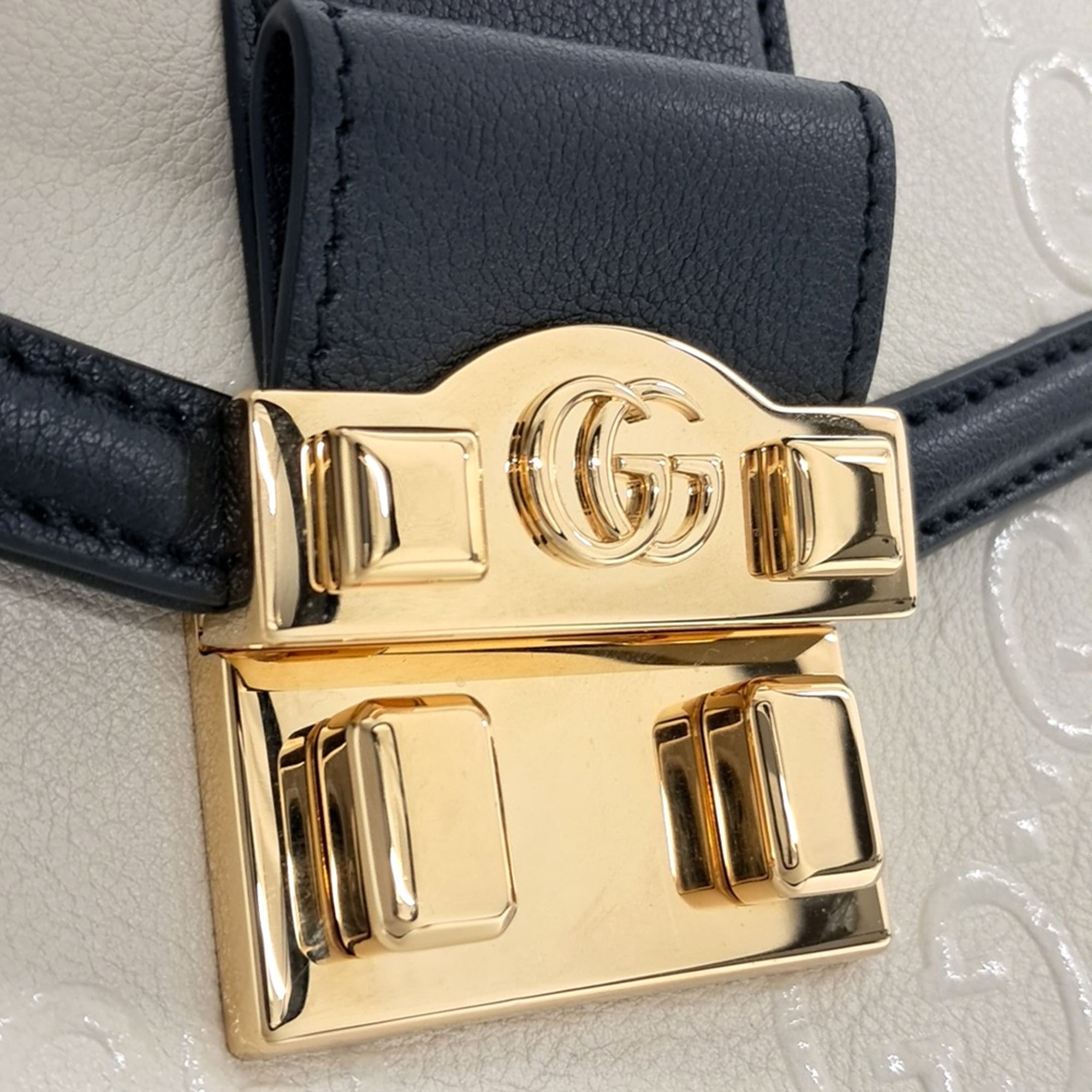Gucci Black White Leather Small GG Top Handle Bag 