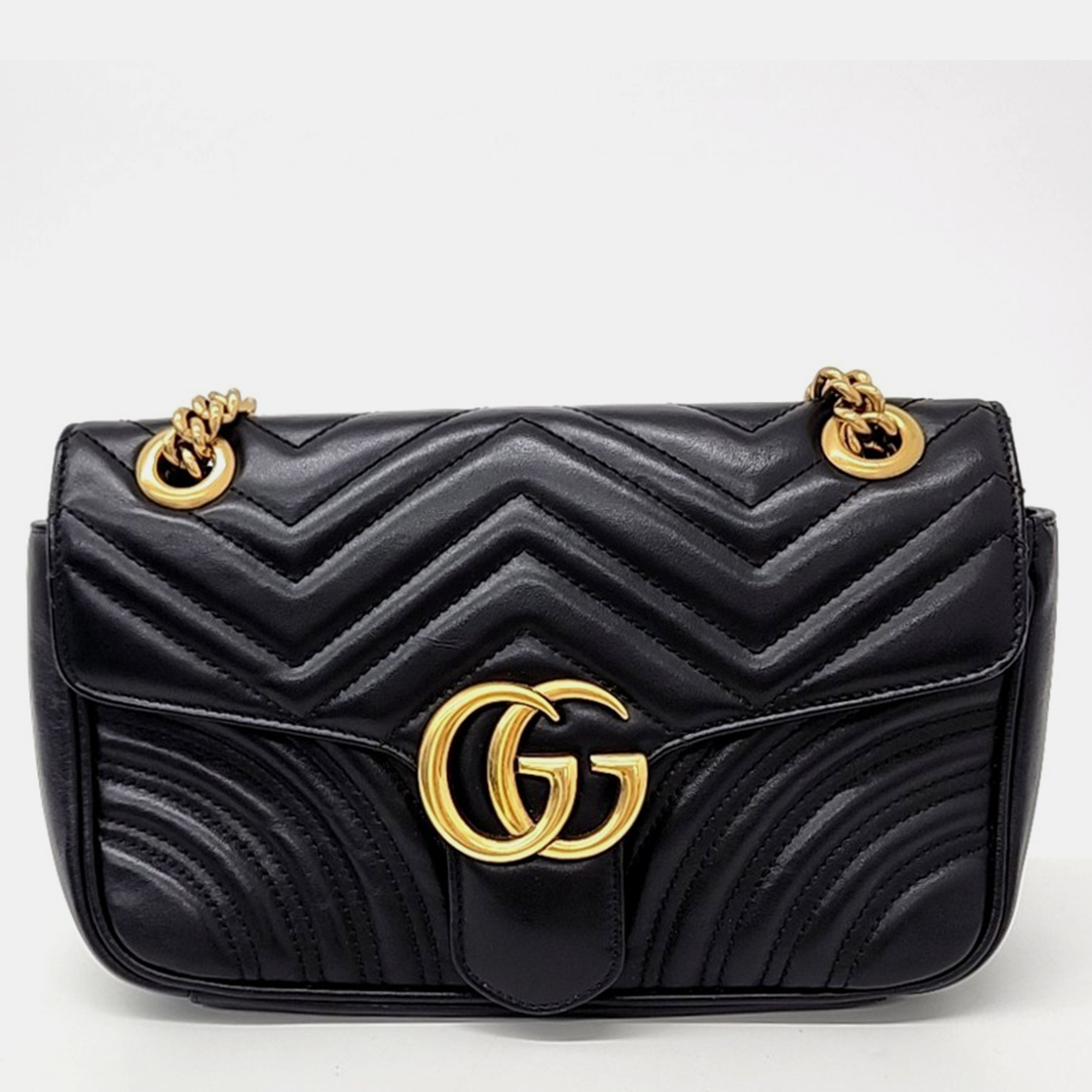 

Gucci Black Leather Marmont Matrace Shoulder Bag