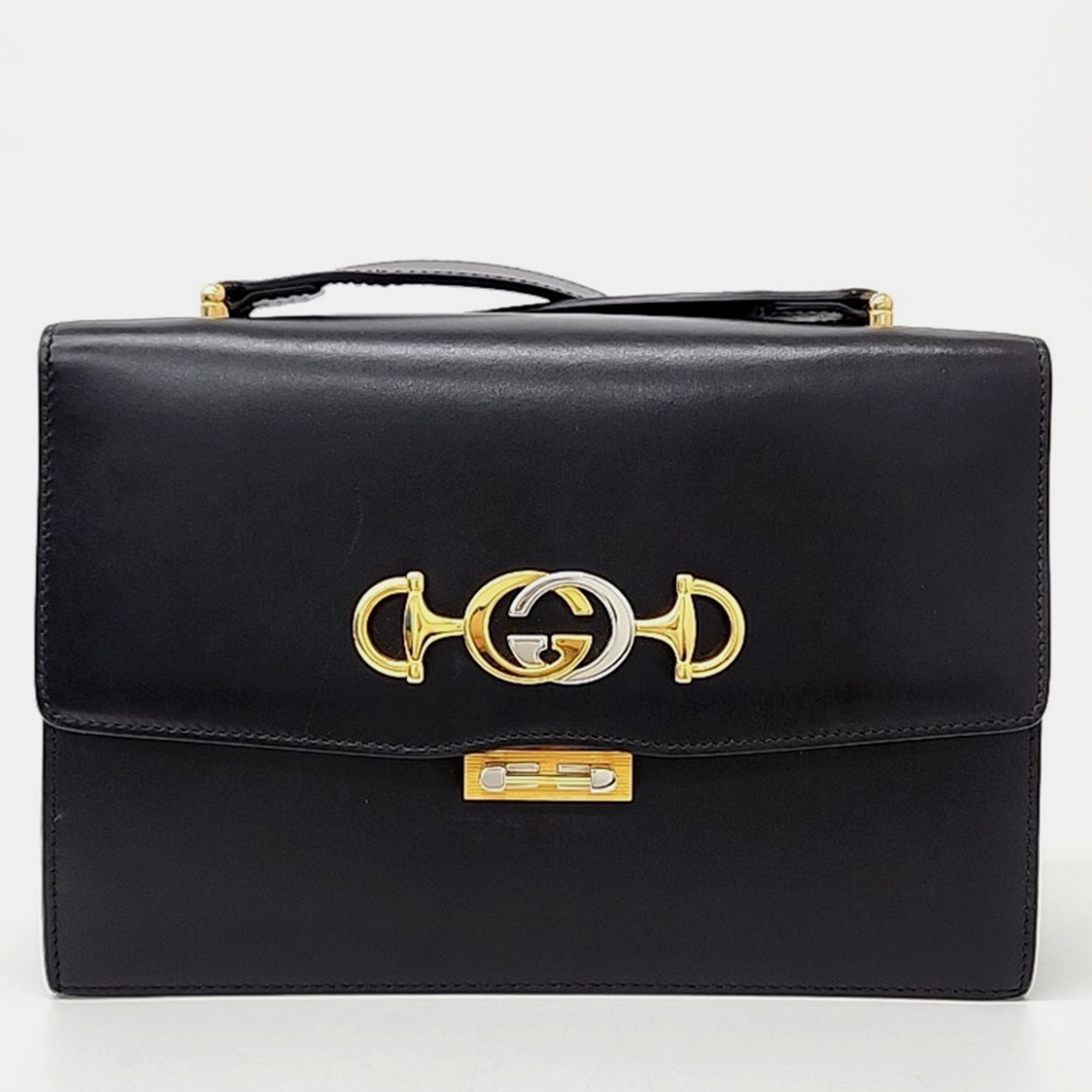 

Gucci Black Leather Zumi Shoulder Bag