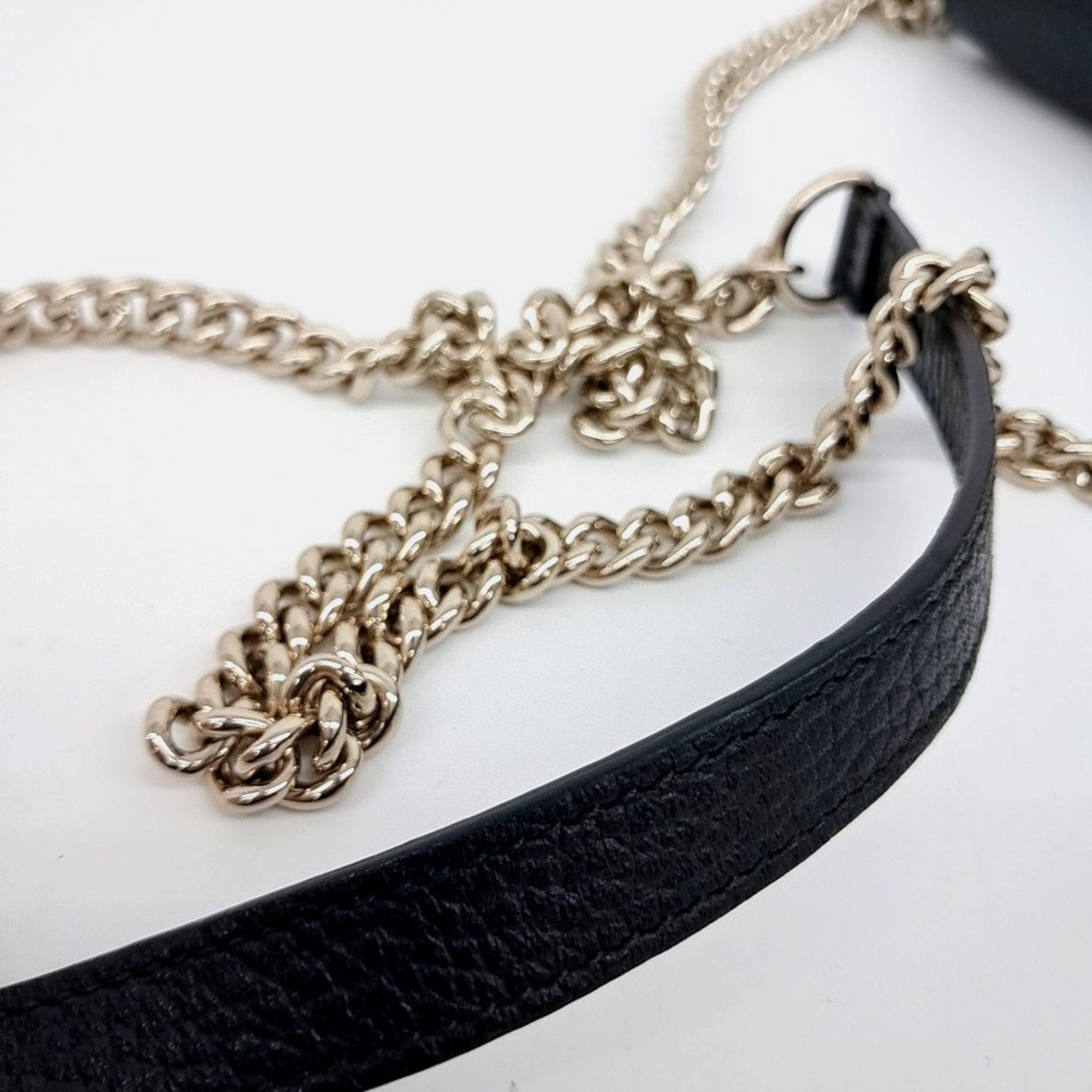 Gucci Black Leather Interlocking Chain Crossbody Bag 