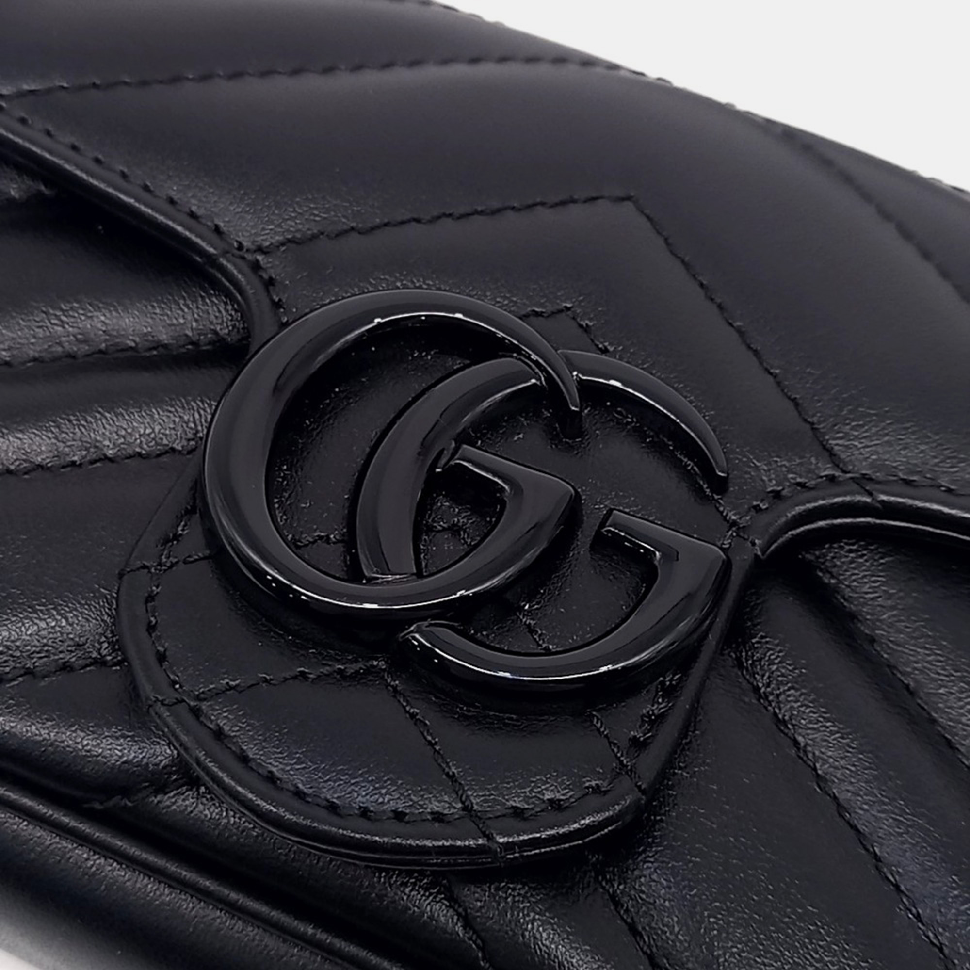 Gucci Black Leather GG Marmont belt bag 